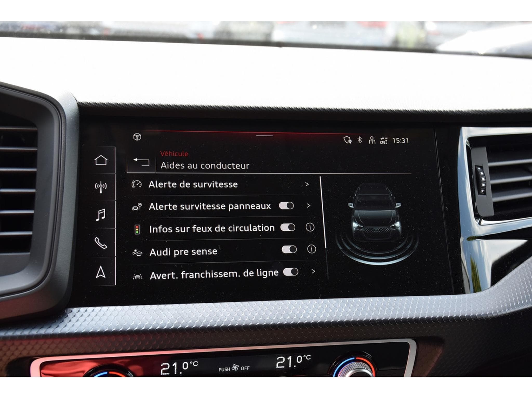 Audi A1 Sportback 25 TFSI Advanced S-Tronic SG CHFF CLIMA LED 1°MAIN (2026) - Photo 13
