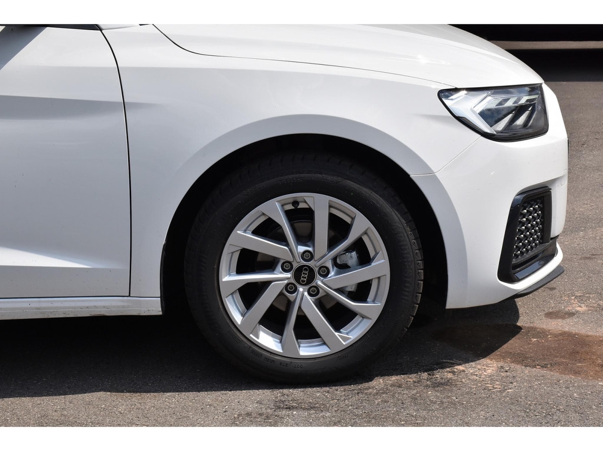 Audi A1 Sportback 25 TFSI Advanced S-Tronic SG CHFF CLIMA LED 1°MAIN (2026) - Photo 5