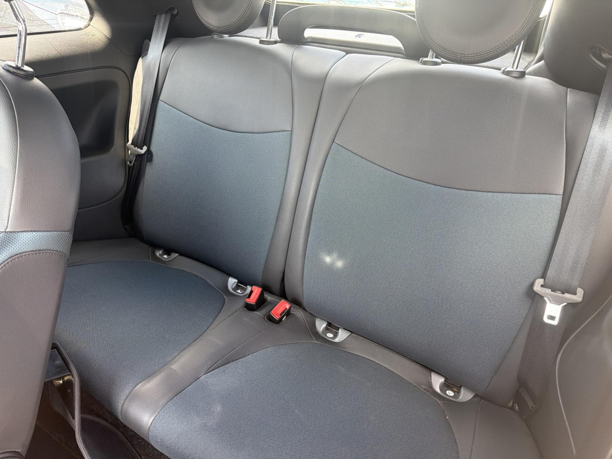Fiat 500 1.0 HYBRIDE Launch Edition 70CV BPM6 (2021) - Photo 12