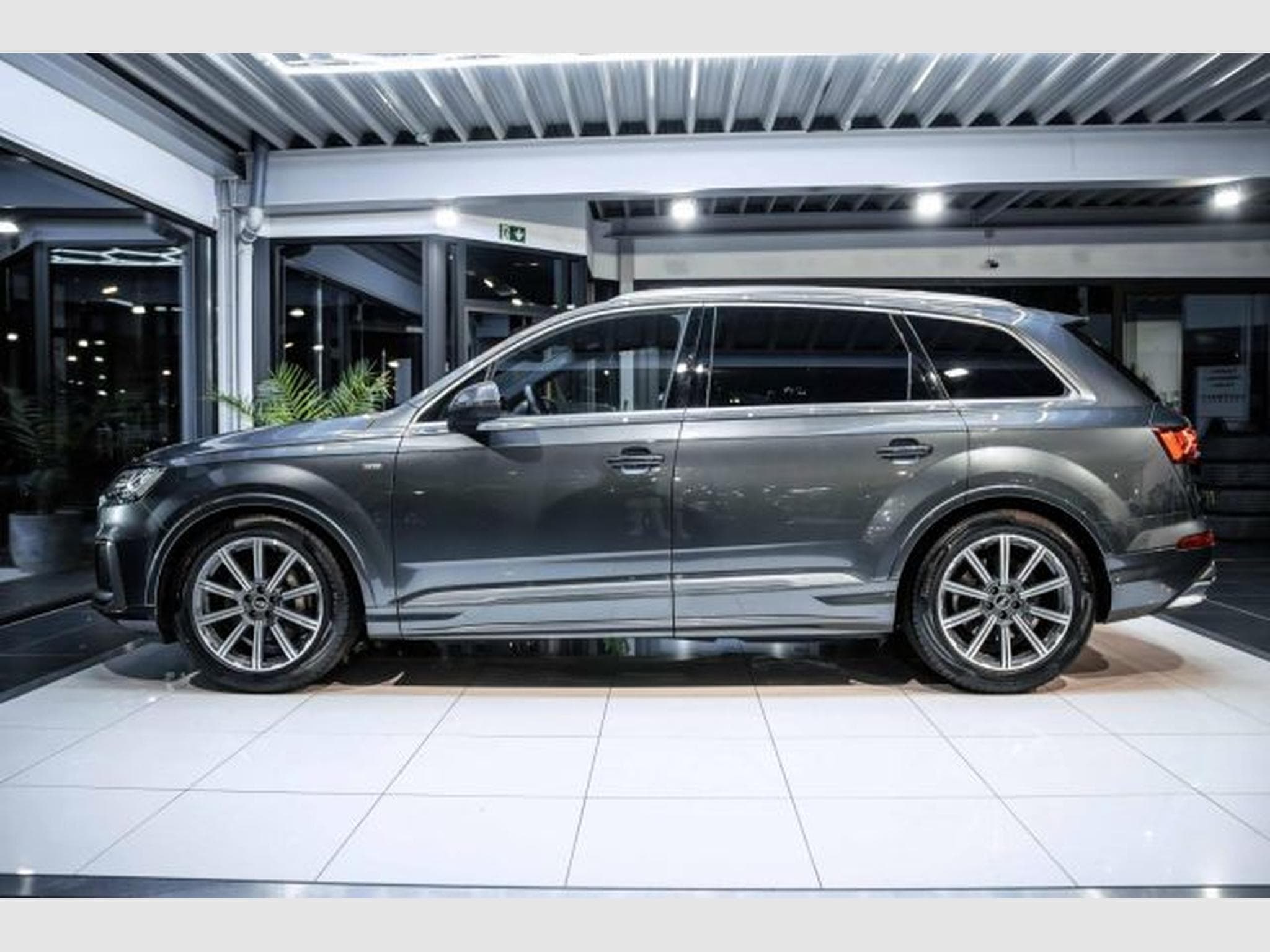 Audi Q7 Q7 45 TDI S-Line quattro Tiptr. NAVI 7-Sitz RFK (2021) - Photo 11
