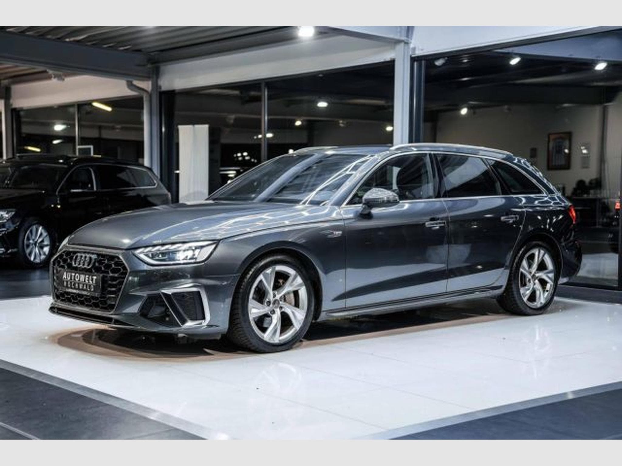 Audi A4 A4 Avant 40 TDI 2x S-Line S-Tronic NAVI Matrix (2020) - Photo 4