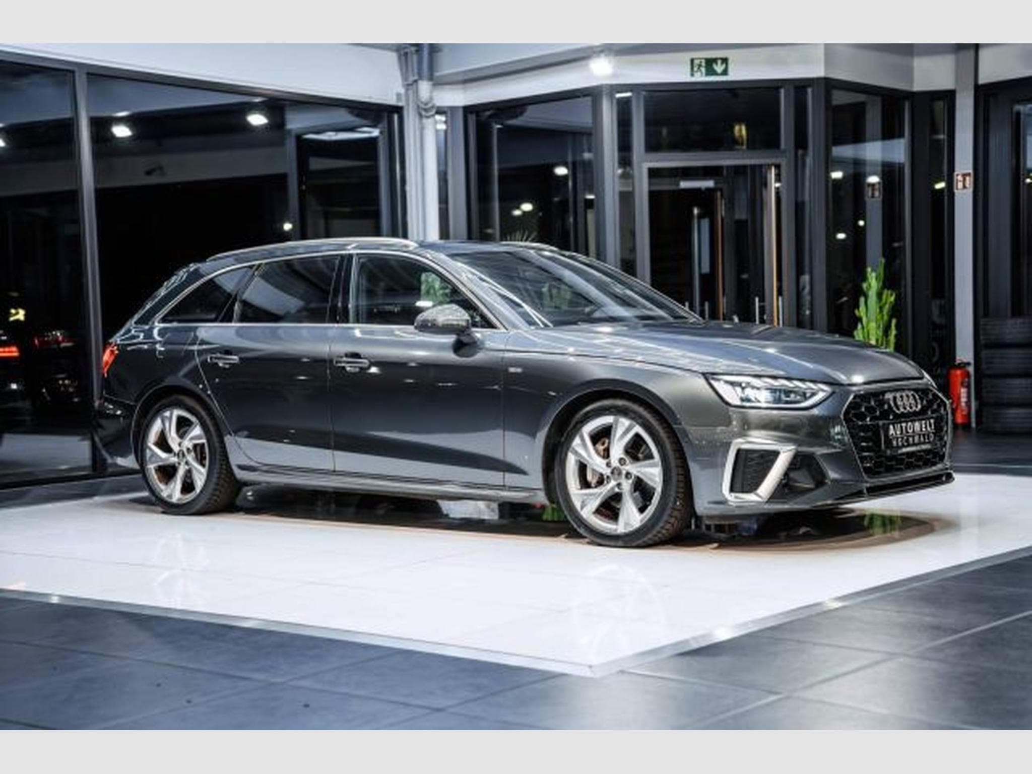 Audi A4 A4 Avant 40 TDI 2x S-Line S-Tronic NAVI Matrix (2020) - Photo 6