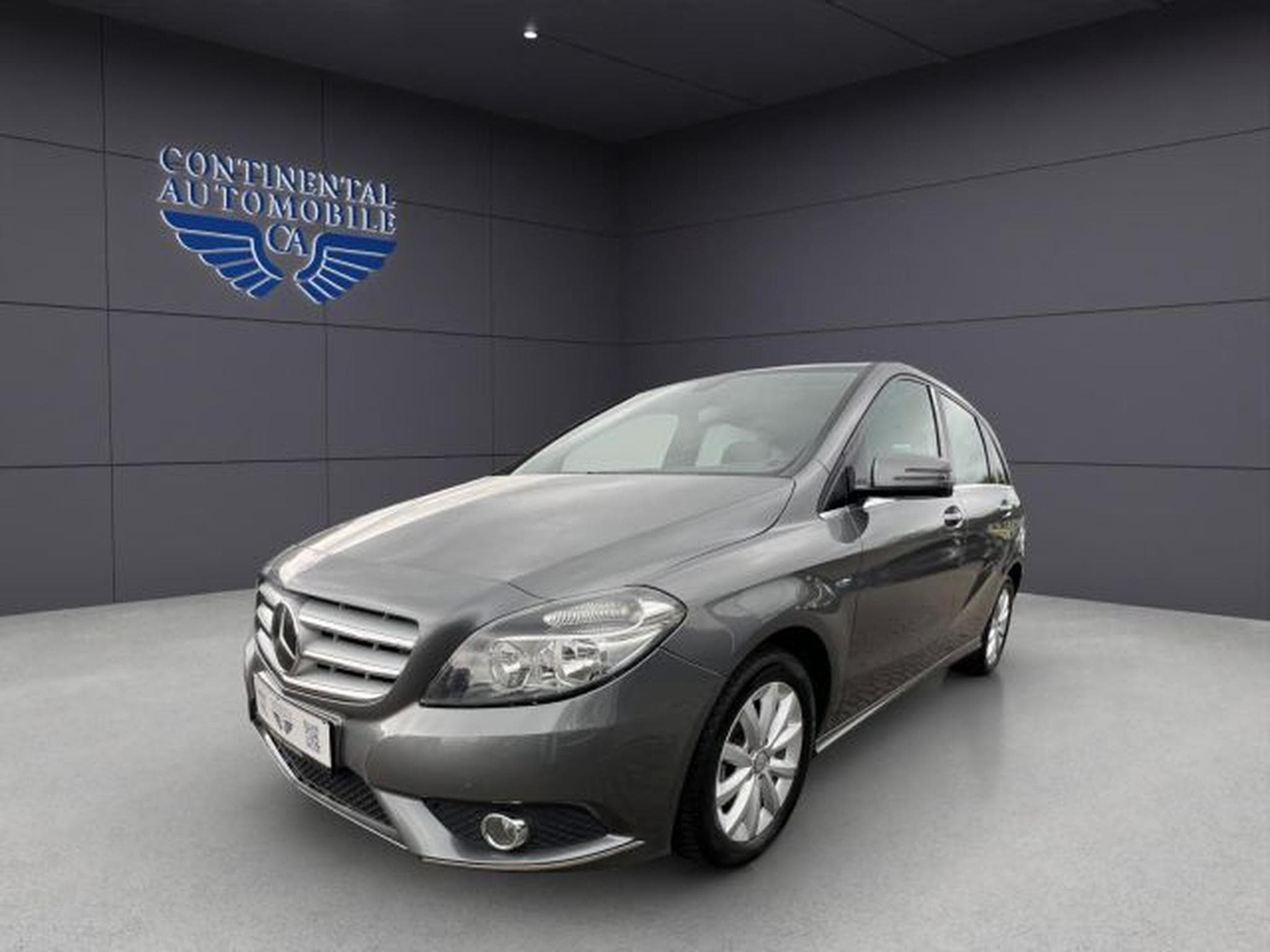 Mercedes B 180 B180 KLIMA,NAVI,TEMPOMAT,PDC,SHZ,FENSTER ELEK. (2011) - Photo 1