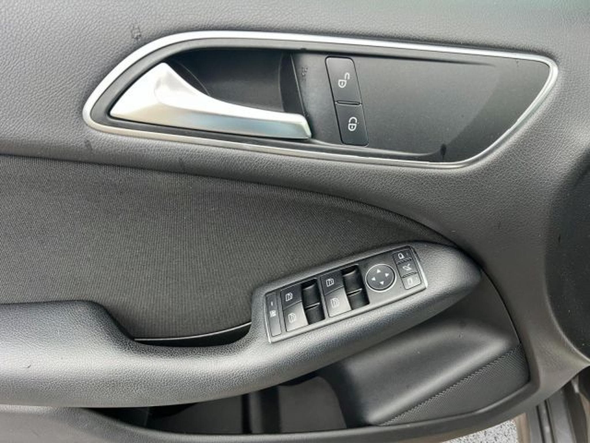 Mercedes B 180 B180 KLIMA,NAVI,TEMPOMAT,PDC,SHZ,FENSTER ELEK. (2011) - Photo 12