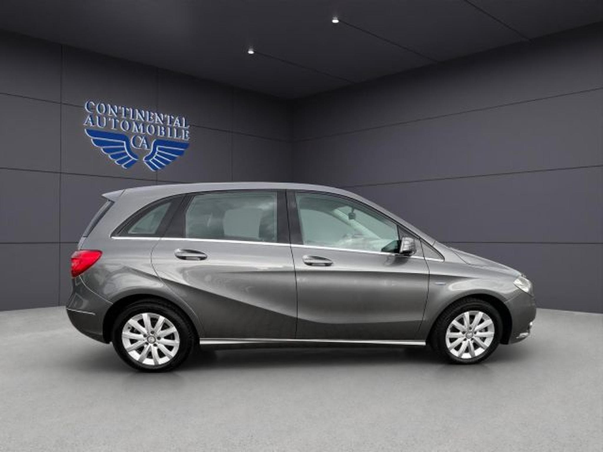 Mercedes B 180 B180 KLIMA,NAVI,TEMPOMAT,PDC,SHZ,FENSTER ELEK. (2011) - Photo 7