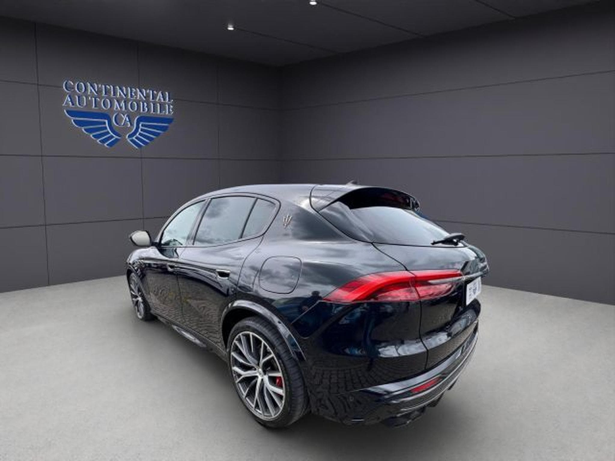 Maserati Grecale Grecale Trofeo KLIMA,NAVI,PANO,PDC,AUTOMATIK,GRA (2023) - Photo 3
