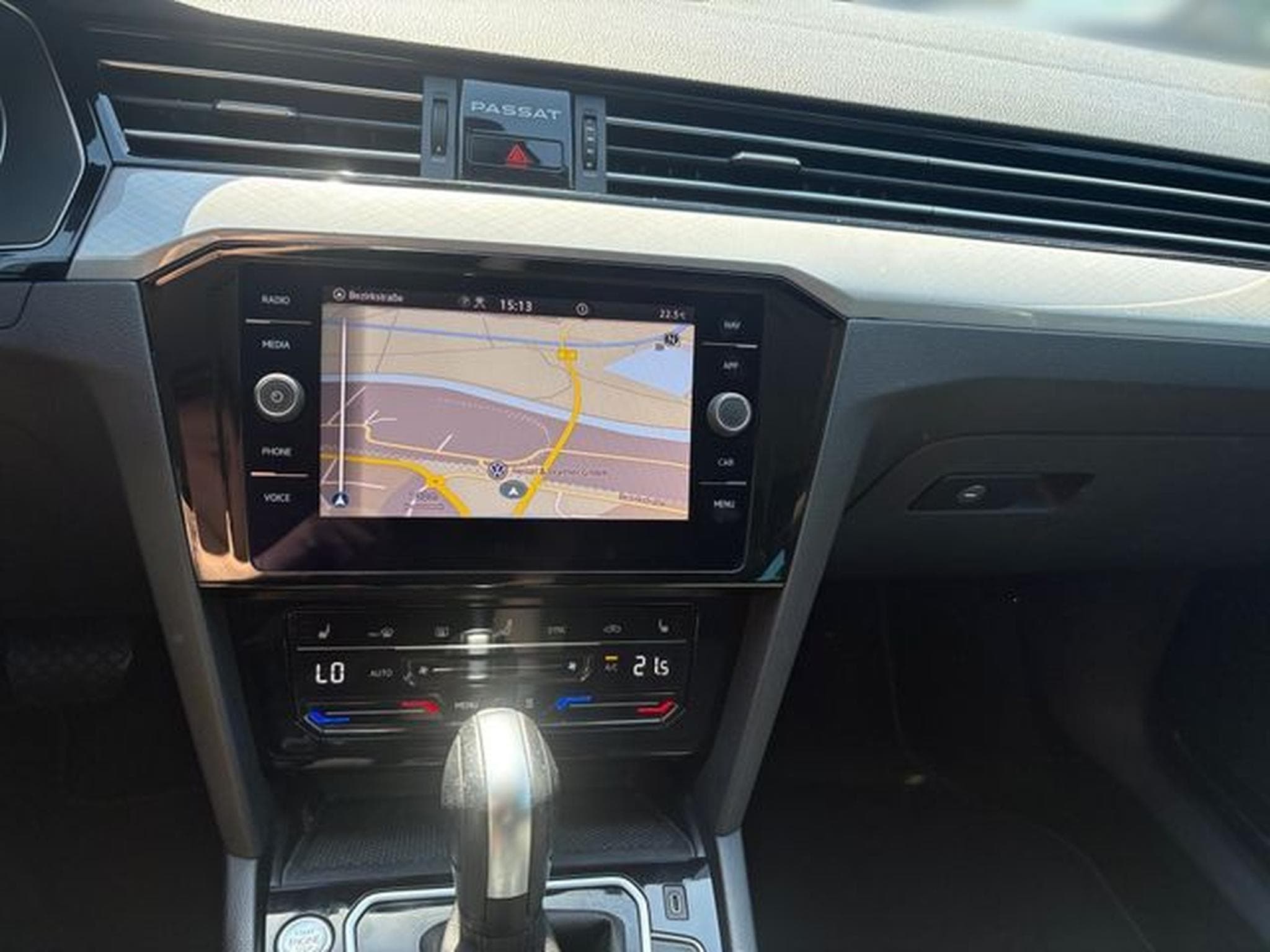 VW Passat Passat Variant Business (2021) - Photo 11