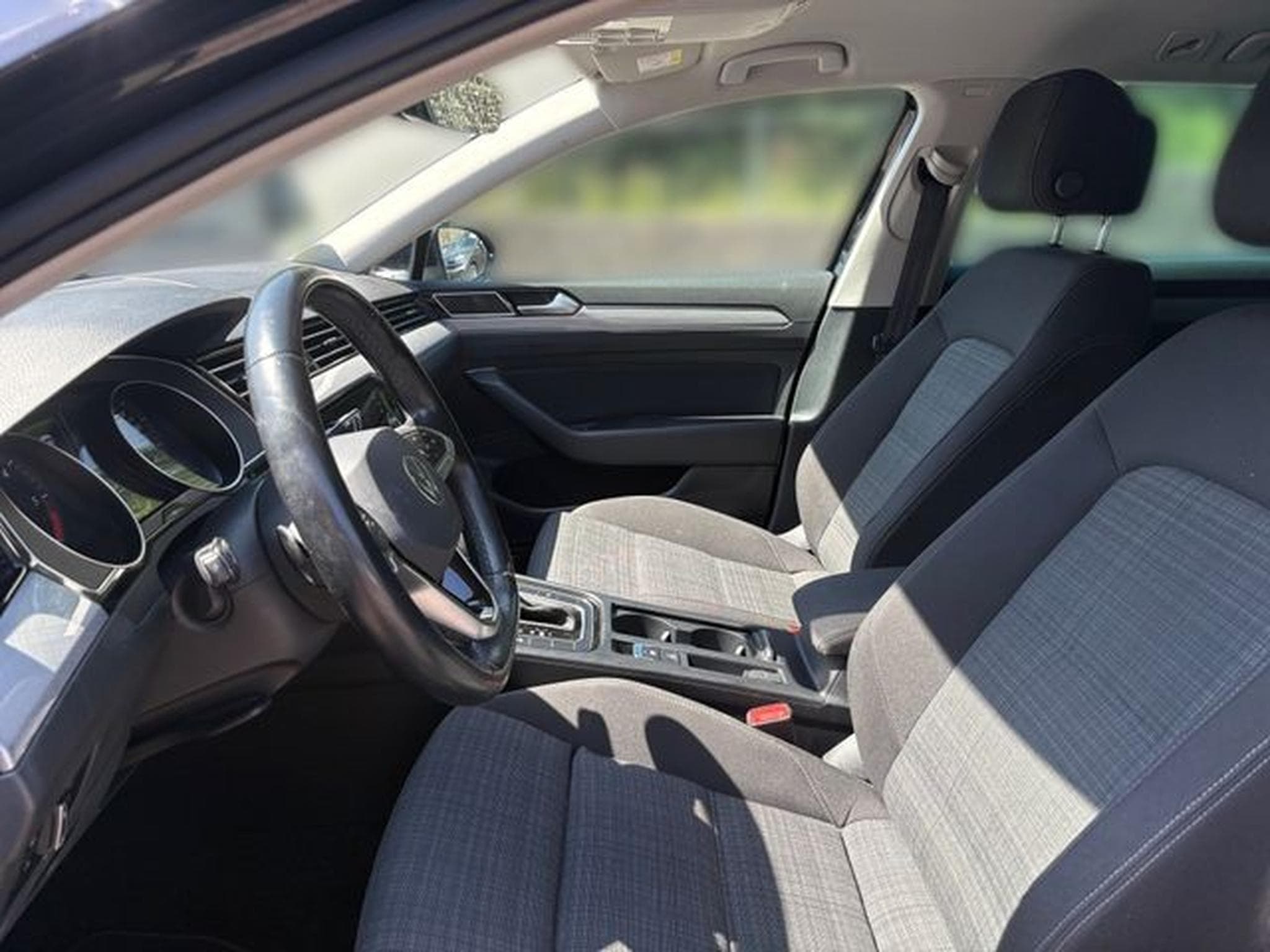 VW Passat Passat Variant Business (2021) - Photo 8