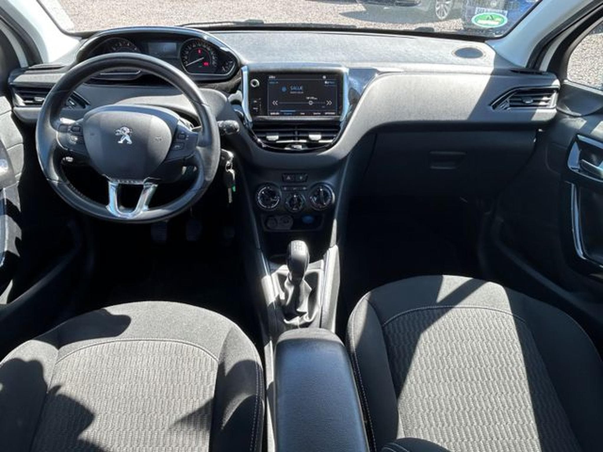Peugeot 208 208 Active *PDC*SHZ*1.Hand*Euro6*Tempomat* (2019) - Foto 10