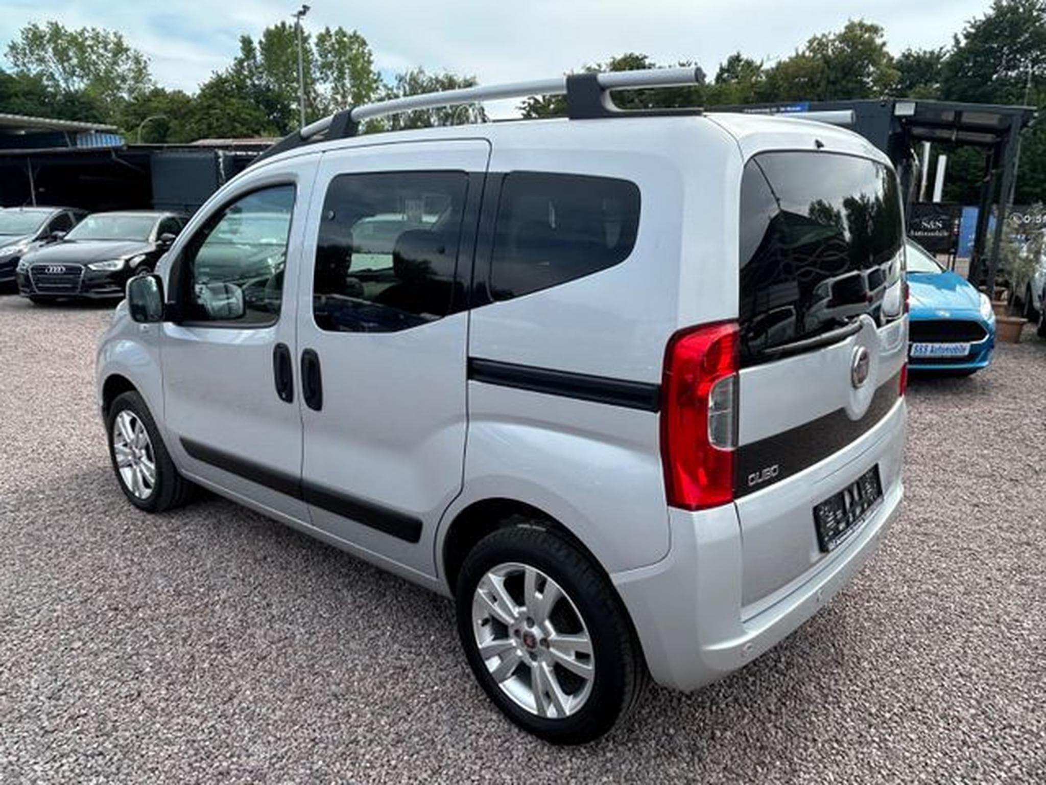Fiat Qubo Qubo MY Qubo 1.4 *Klima*Bluetooth*Euro5 (2014) - Foto 6