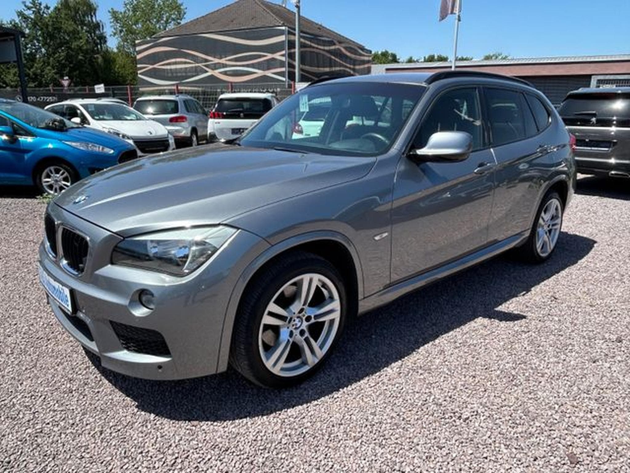 BMW X1 X1 18 i sDrive *M Paket Sport*Navi*Euro5*TÜV Neu (2011) - Foto 1