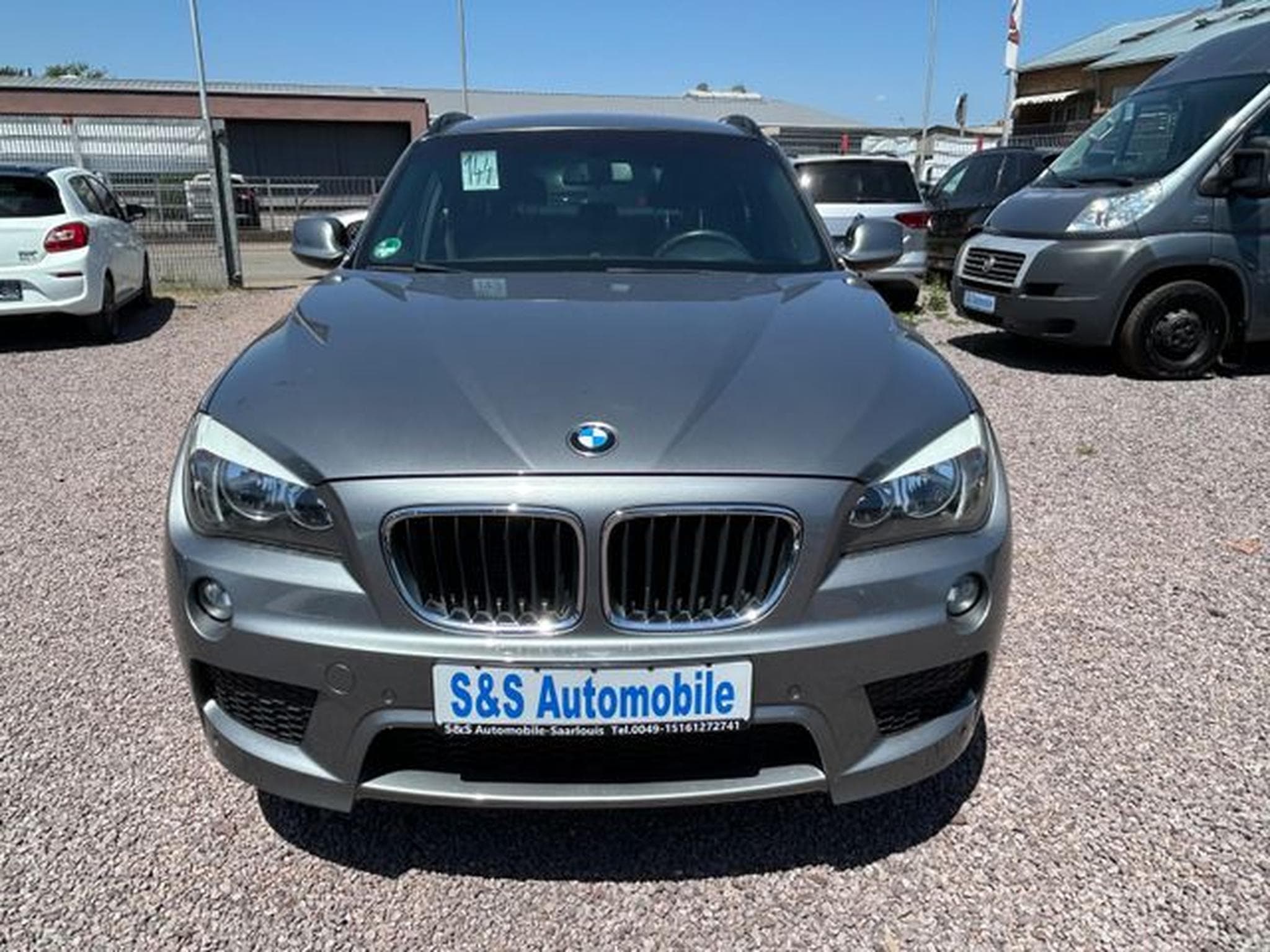 BMW X1 X1 18 i sDrive *M Paket Sport*Navi*Euro5*TÜV Neu (2011) - Foto 2