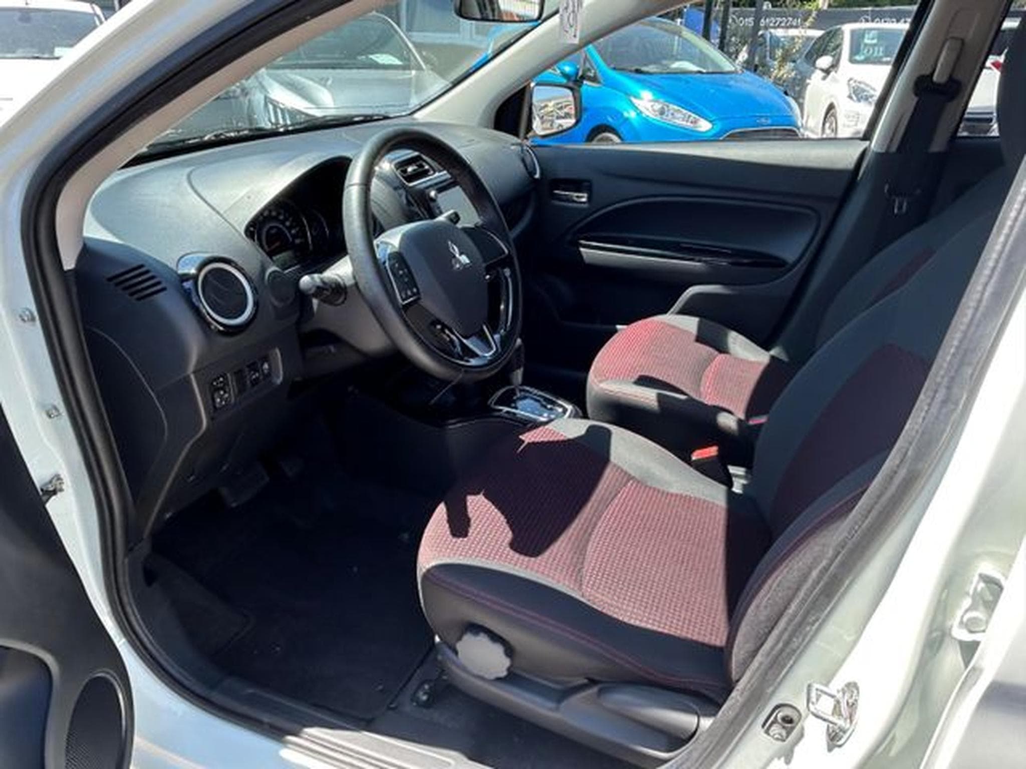 Mitsubishi Space Star Space Star Diamant Edition+ *Automatik*Navi*Eu6 (2019) - Foto 7