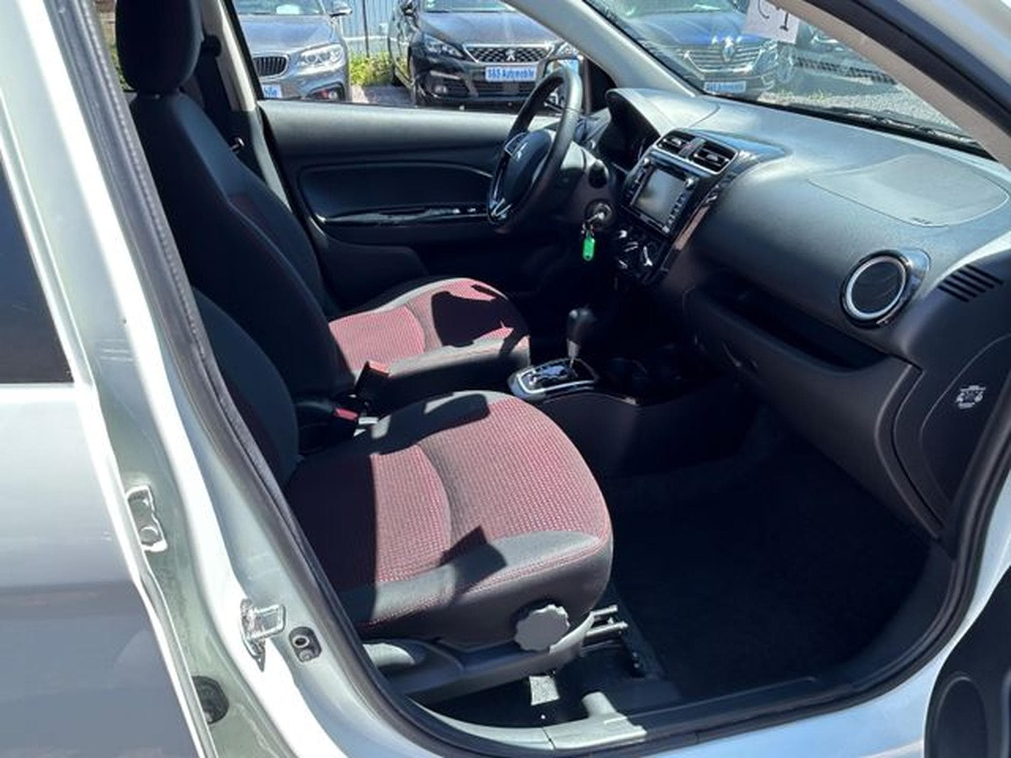 Mitsubishi Space Star Space Star Diamant Edition+ *Automatik*Navi*Eu6 (2019) - Foto 9