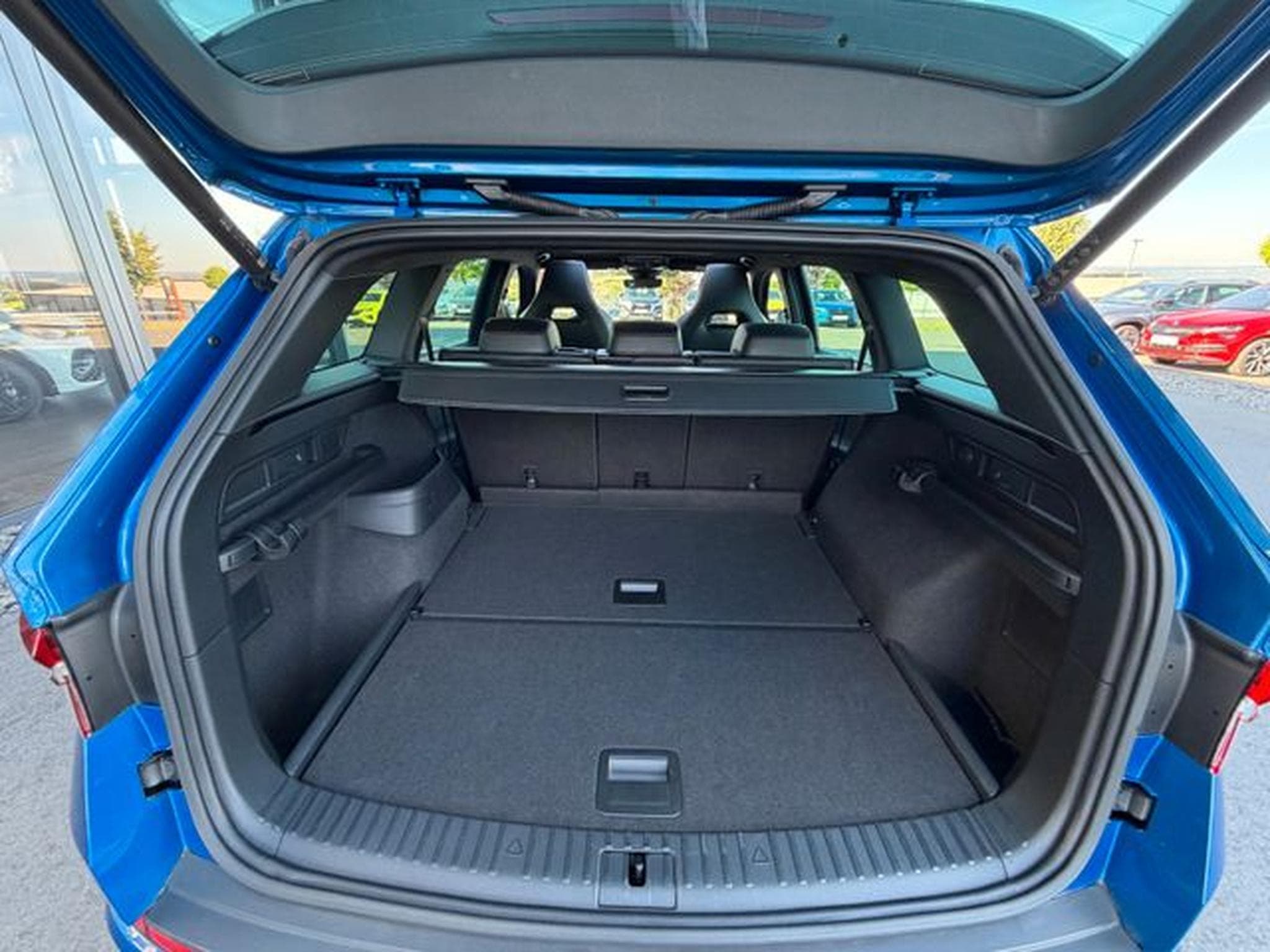 Skoda Kodiaq Kodiaq 2,0TSi RS 4x4 Pano 20"Canton Columbus (2022) - Foto 13