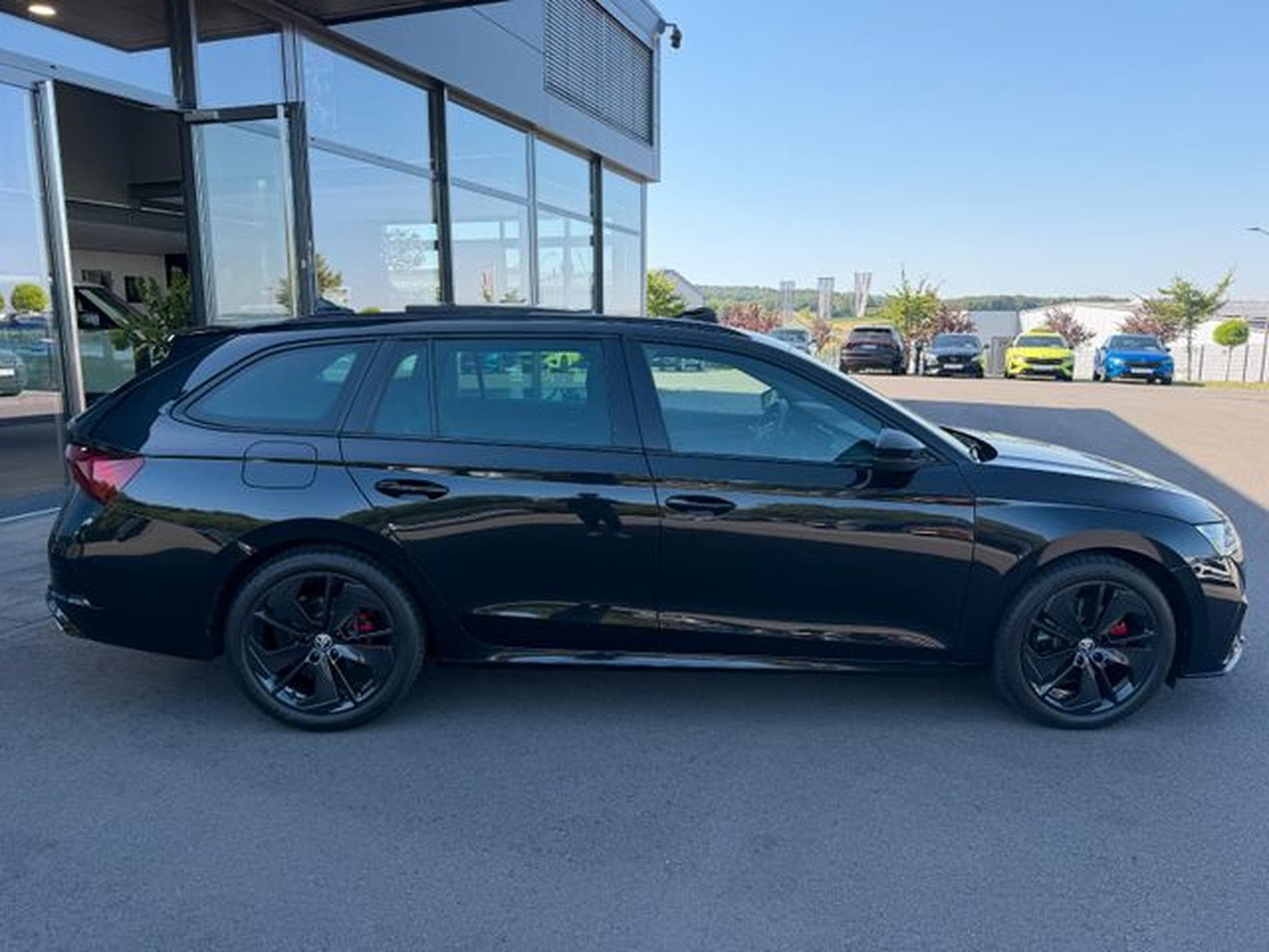 Skoda Octavia Octavia 2,0TDi Kombi RS 4x4 Pano AHK Standhz ACC (2022) - Foto 4
