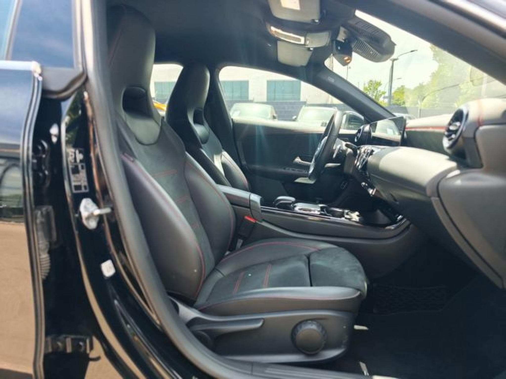 Mercedes CLA CLA SHOOTING BRAKE 250*AMG LINE*KAMERA*NAVI*LED* (2019) - Foto 14