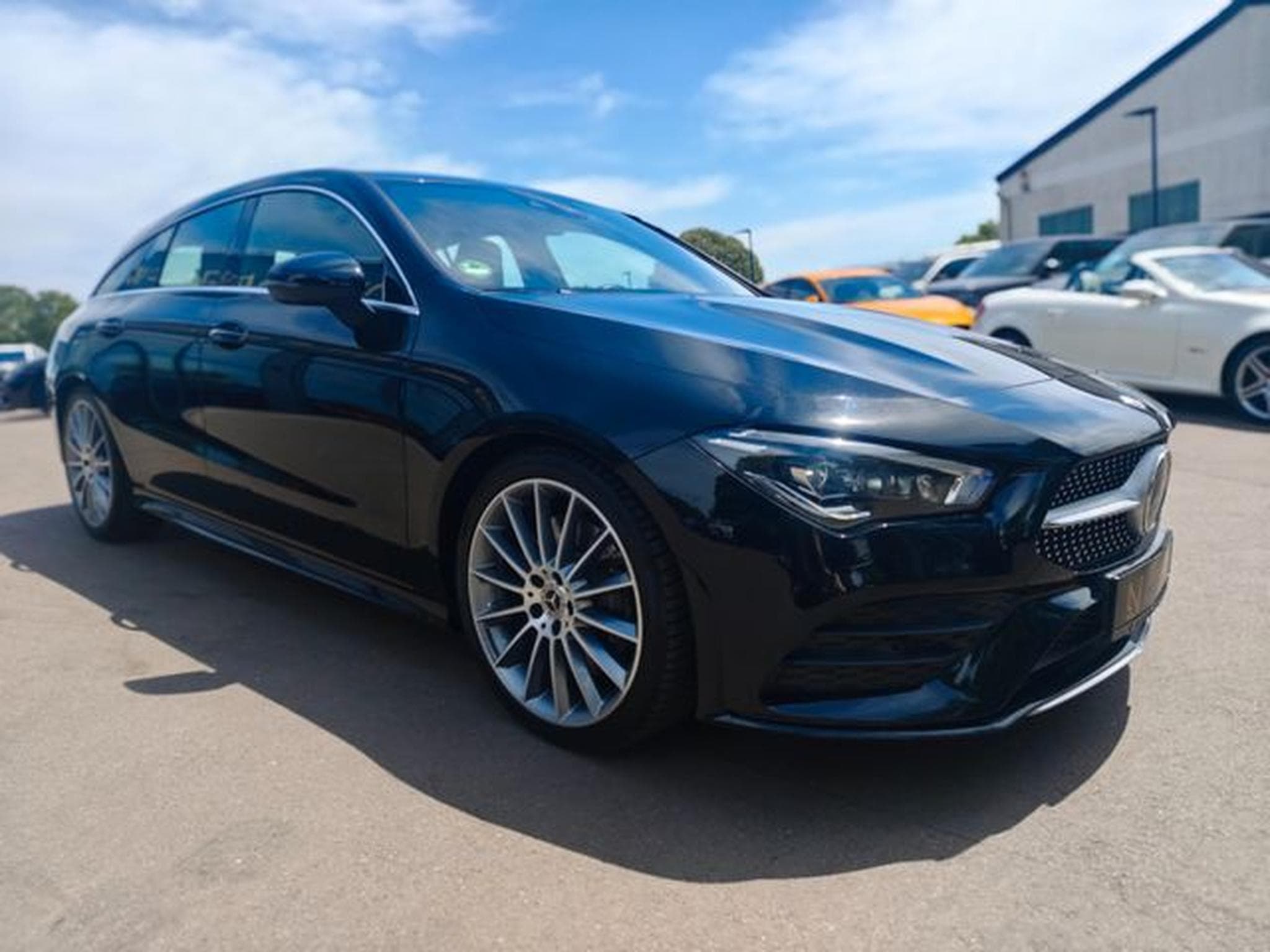 Mercedes CLA CLA SHOOTING BRAKE 250*AMG LINE*KAMERA*NAVI*LED* (2019) - Foto 4