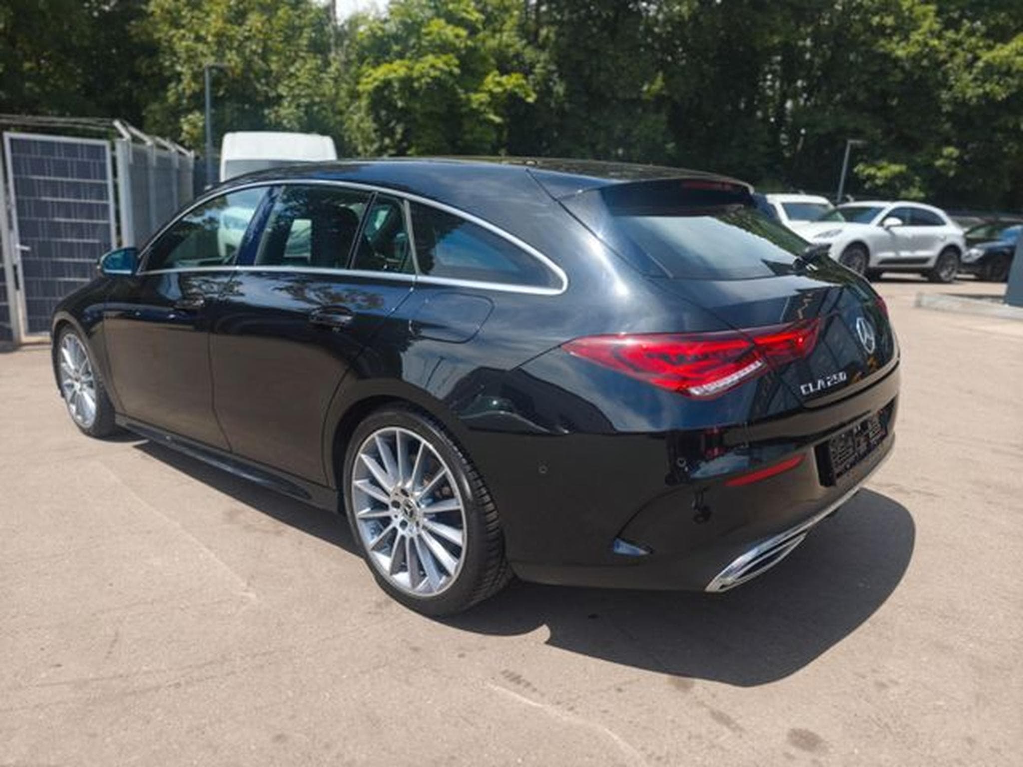 Mercedes CLA CLA SHOOTING BRAKE 250*AMG LINE*KAMERA*NAVI*LED* (2019) - Foto 7