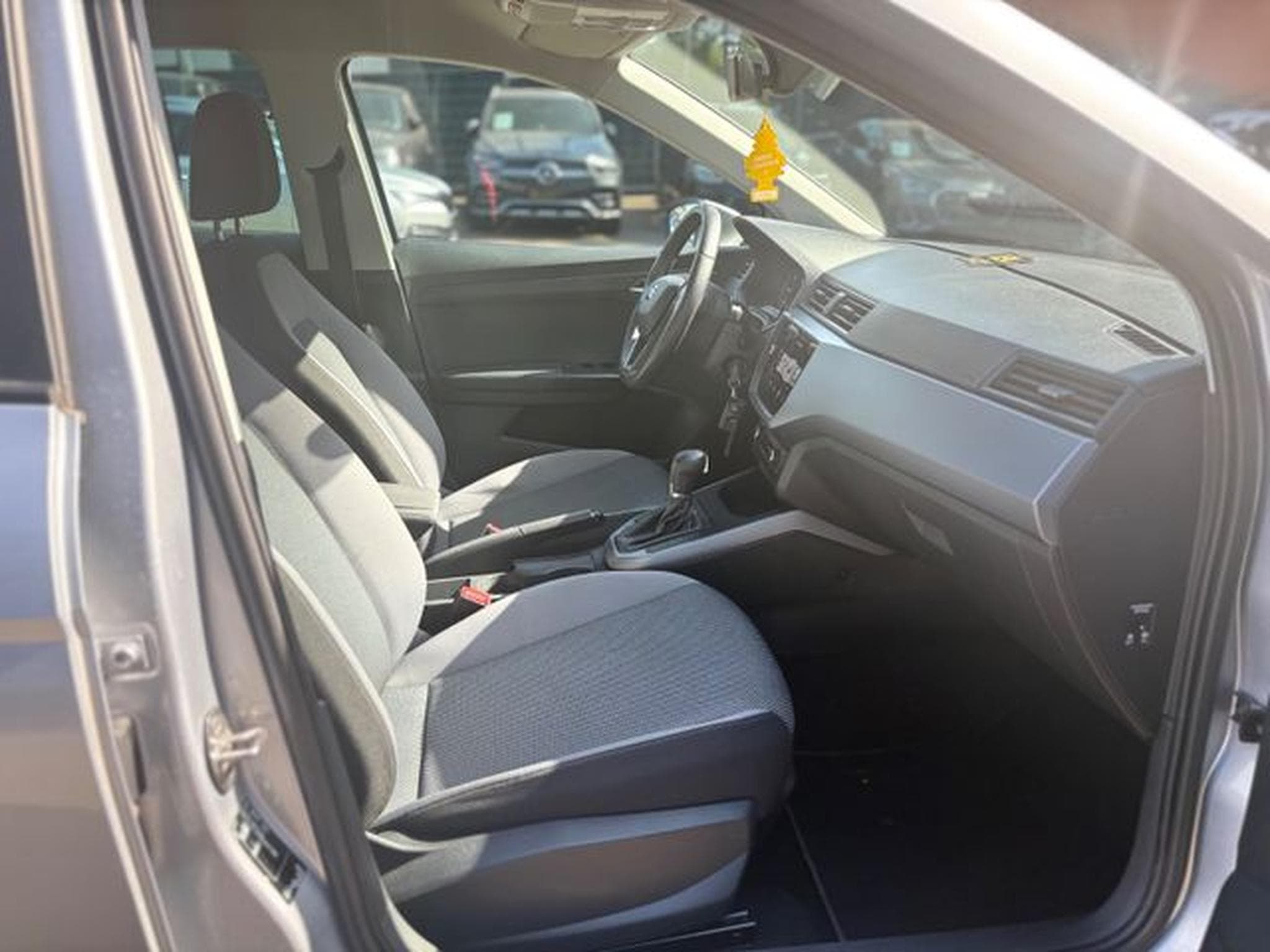 Seat Arona ARONA STYLE *NAVI*PDC*TEMPOMAT* (2020) - Foto 15