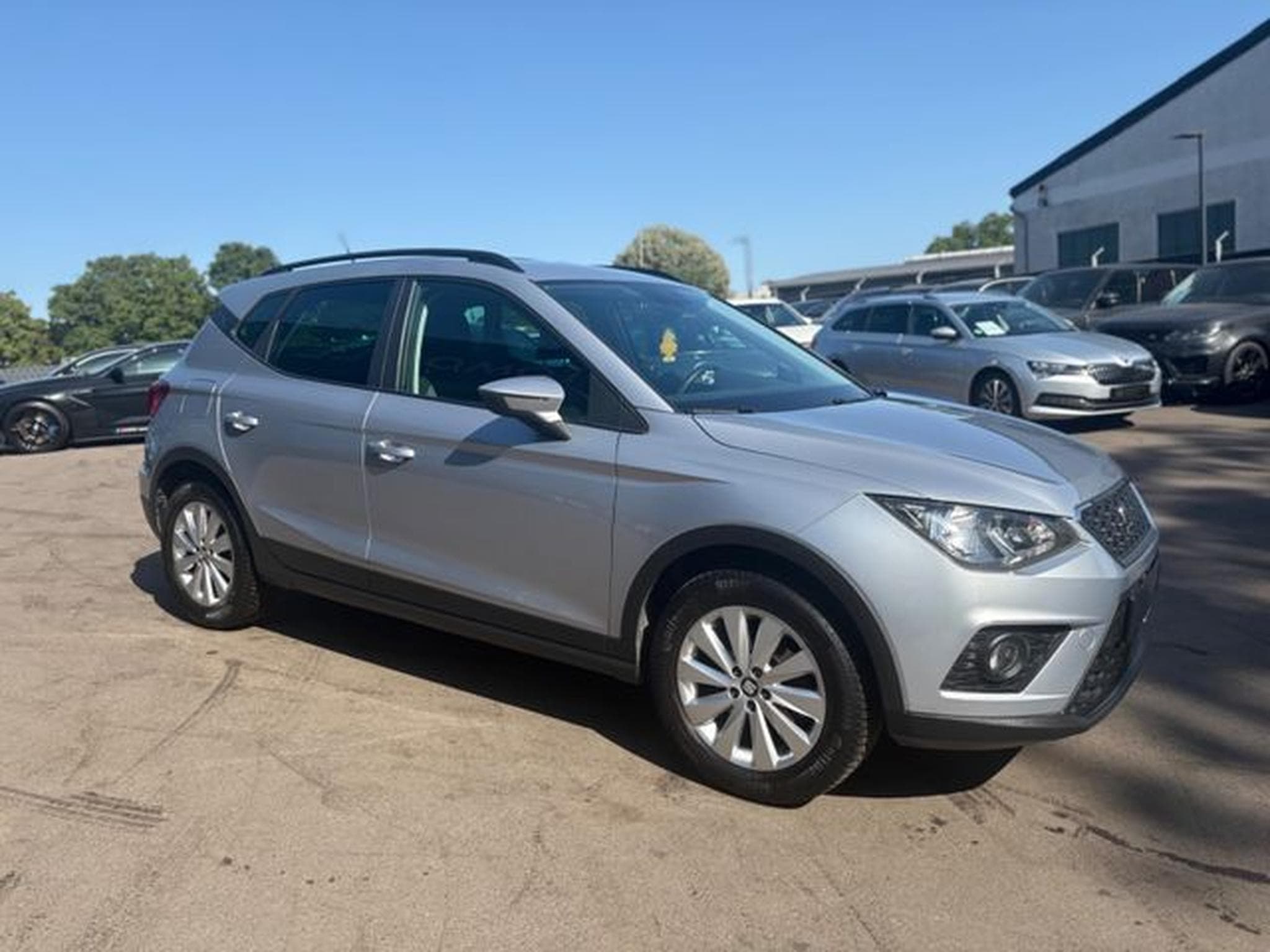 Seat Arona ARONA STYLE *NAVI*PDC*TEMPOMAT* (2020) - Foto 6