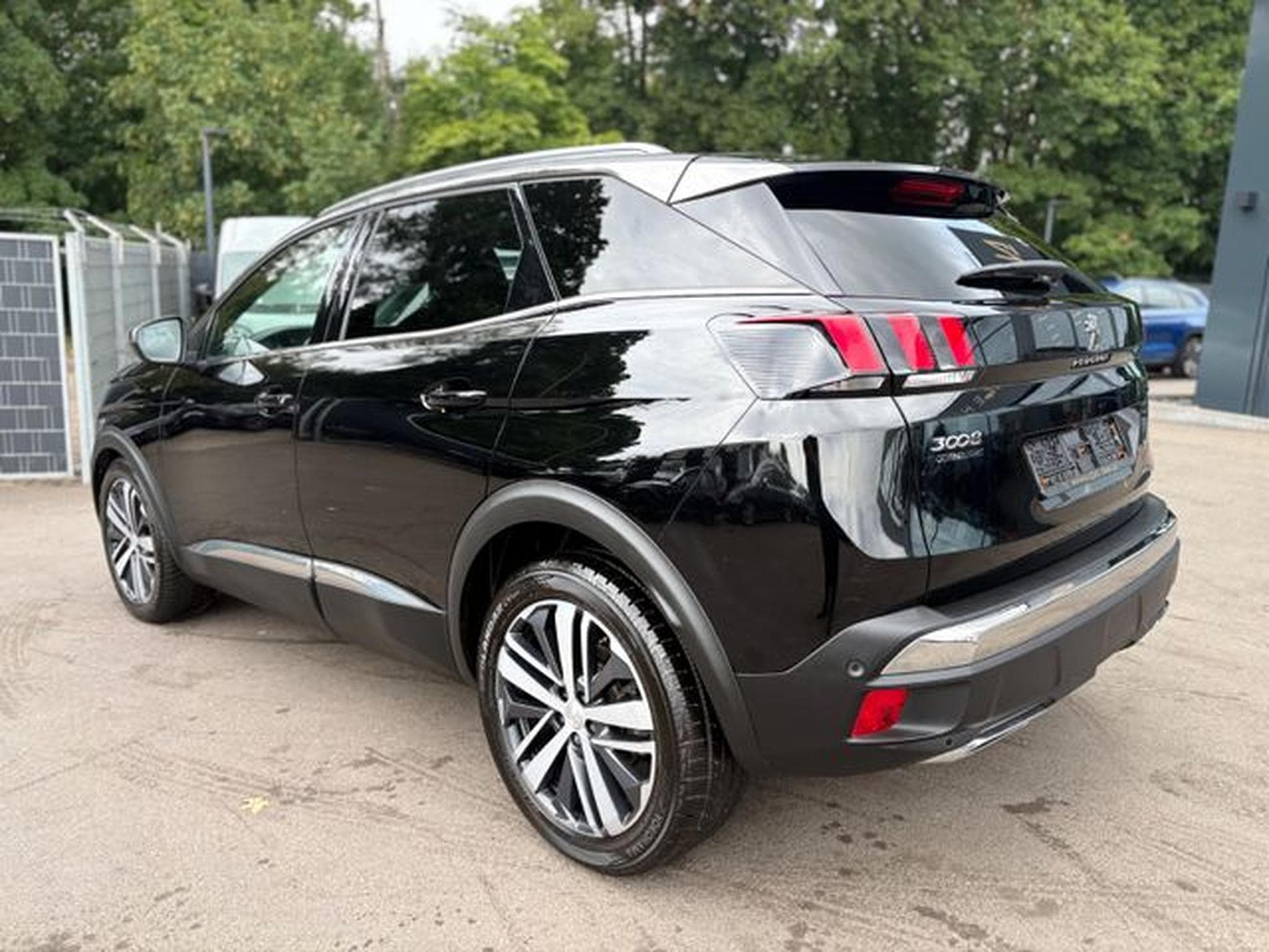 Peugeot 3008 3008 GT *AUT*PANO*LEDER*NAVI*KAM*ASSIST*SHZ* (2017) - Foto 10
