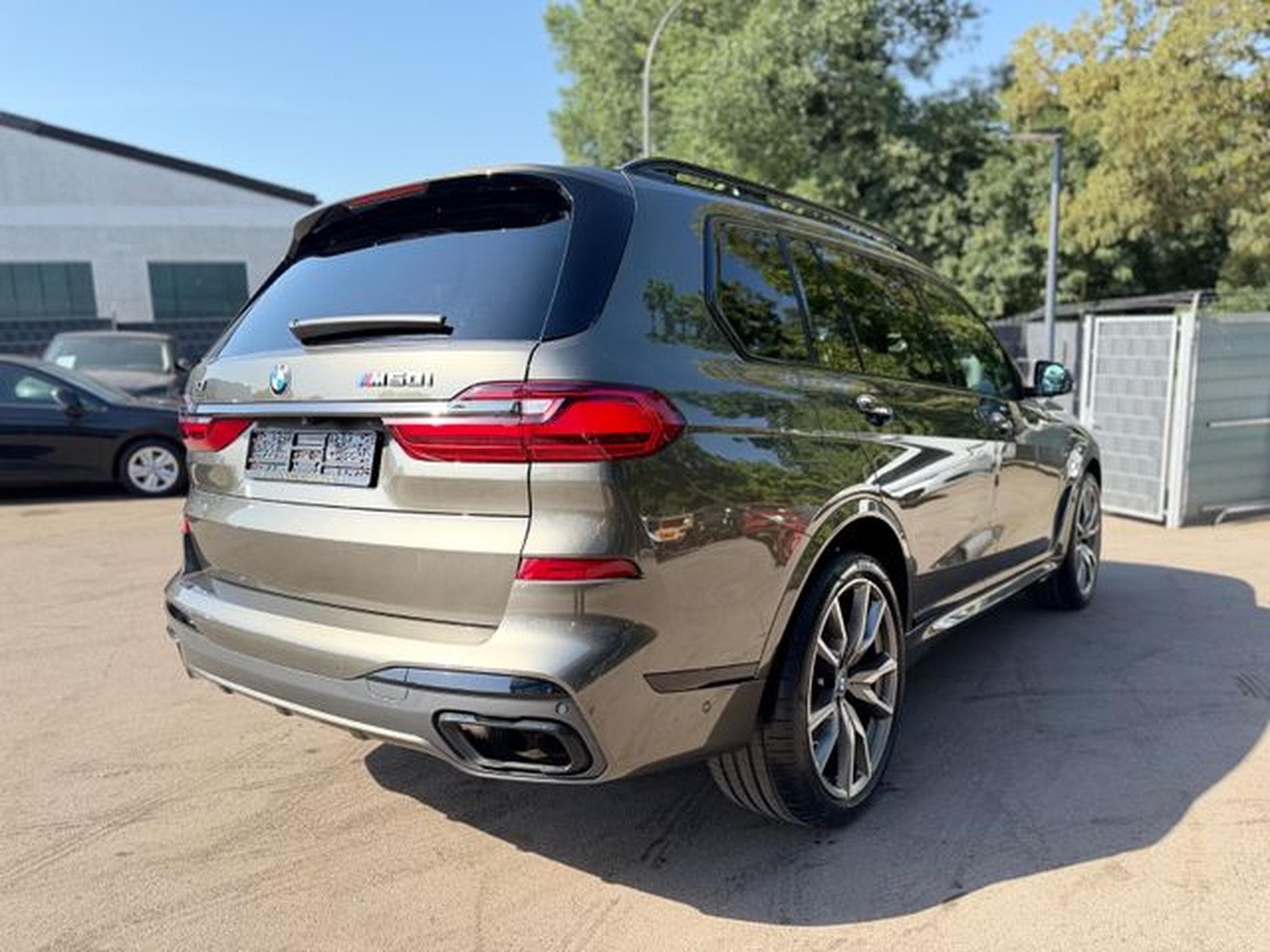BMW X7 X7 M50*6 SEATS*LASER*SKY-LOUNGE*6X SHZ*SOFT*22.Z (2022) - Foto 6