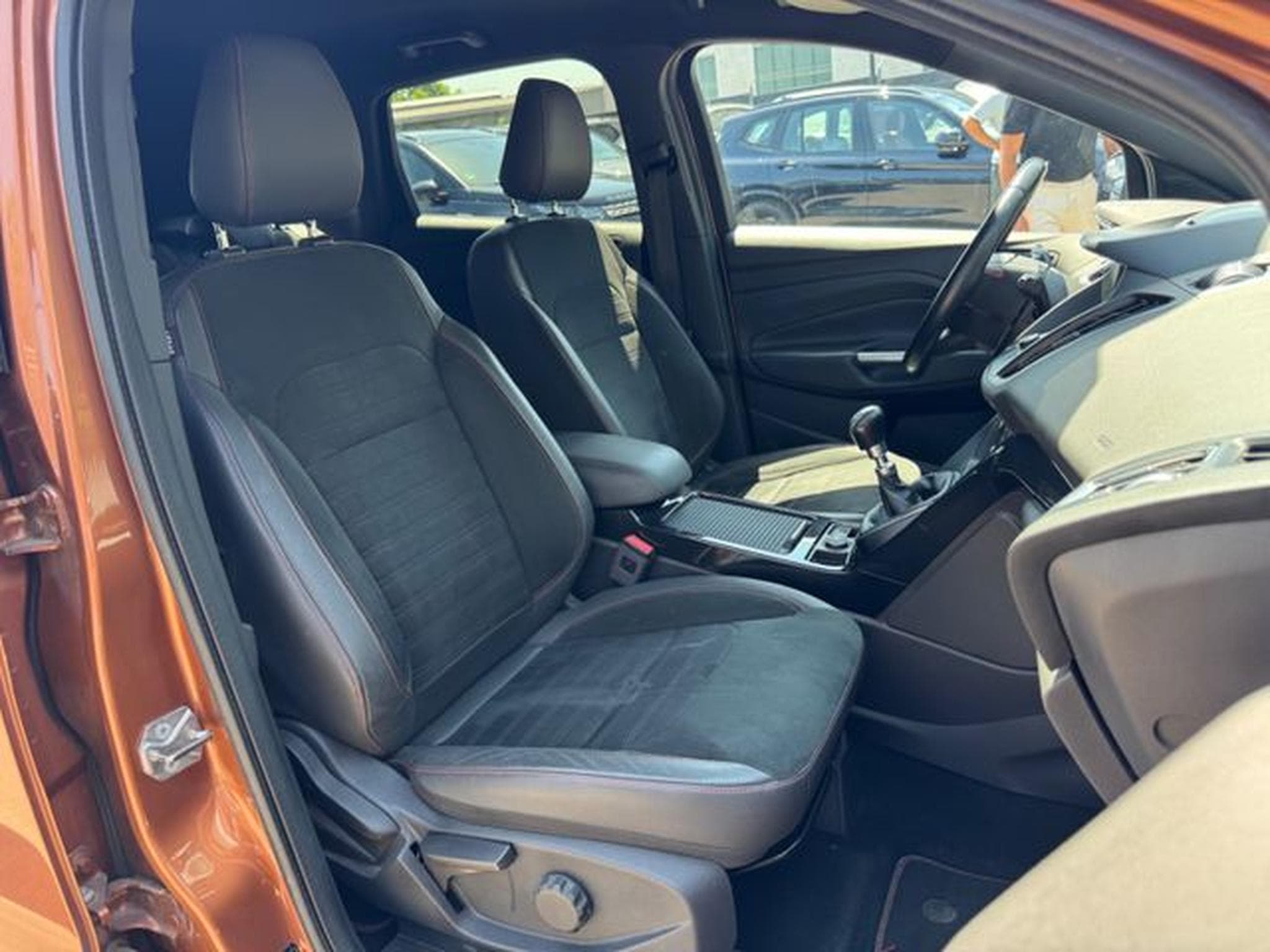 Ford Kuga KUGA ST-LINE*KLIMA*R.KAMERA*19 ZOLL*WINTERPAKET* (2018) - Foto 15