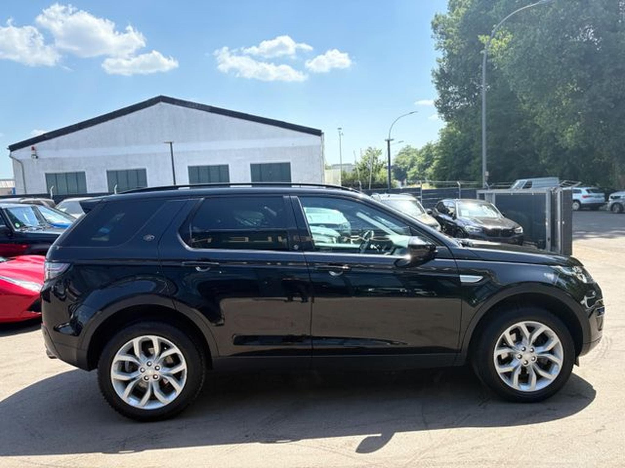 Land-Rover Discovery DISCOVERY SPORT HSE *PANO*LEDER*MERIDIAN* (2017) - Foto 12