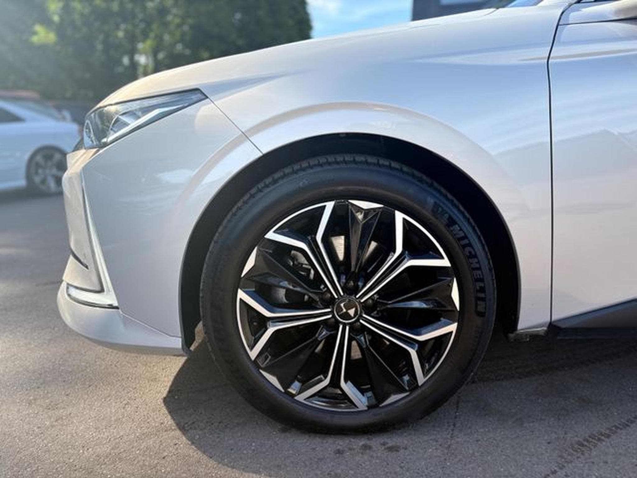 DS Automobiles DS4 DS4  E-TENSE ÉTOILE *ALCANTARA PAKET*NAVI*R-KAM* (2025) - Foto 13