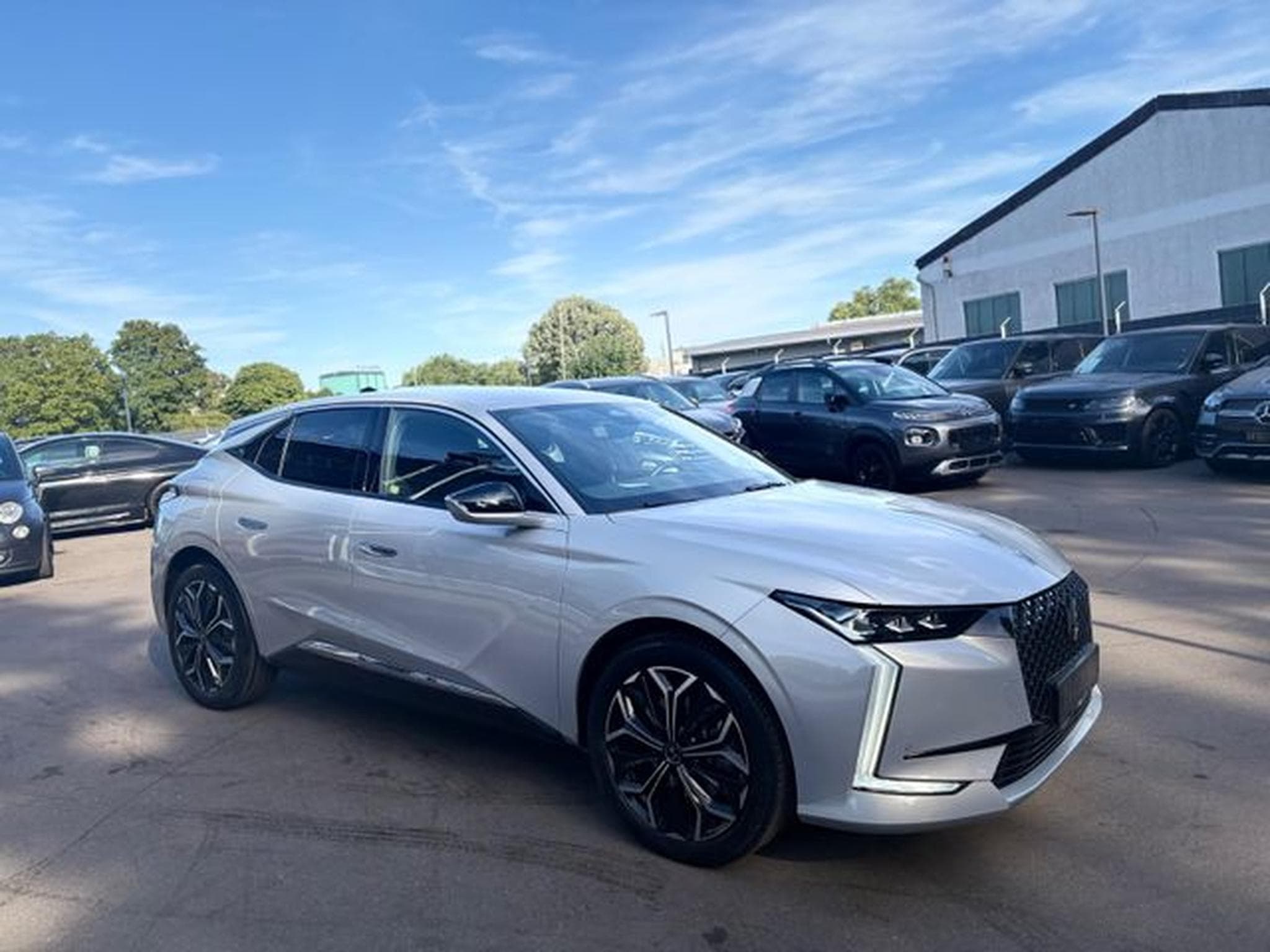 DS Automobiles DS4 DS4  E-TENSE ÉTOILE *ALCANTARA PAKET*NAVI*R-KAM* (2025) - Foto 5