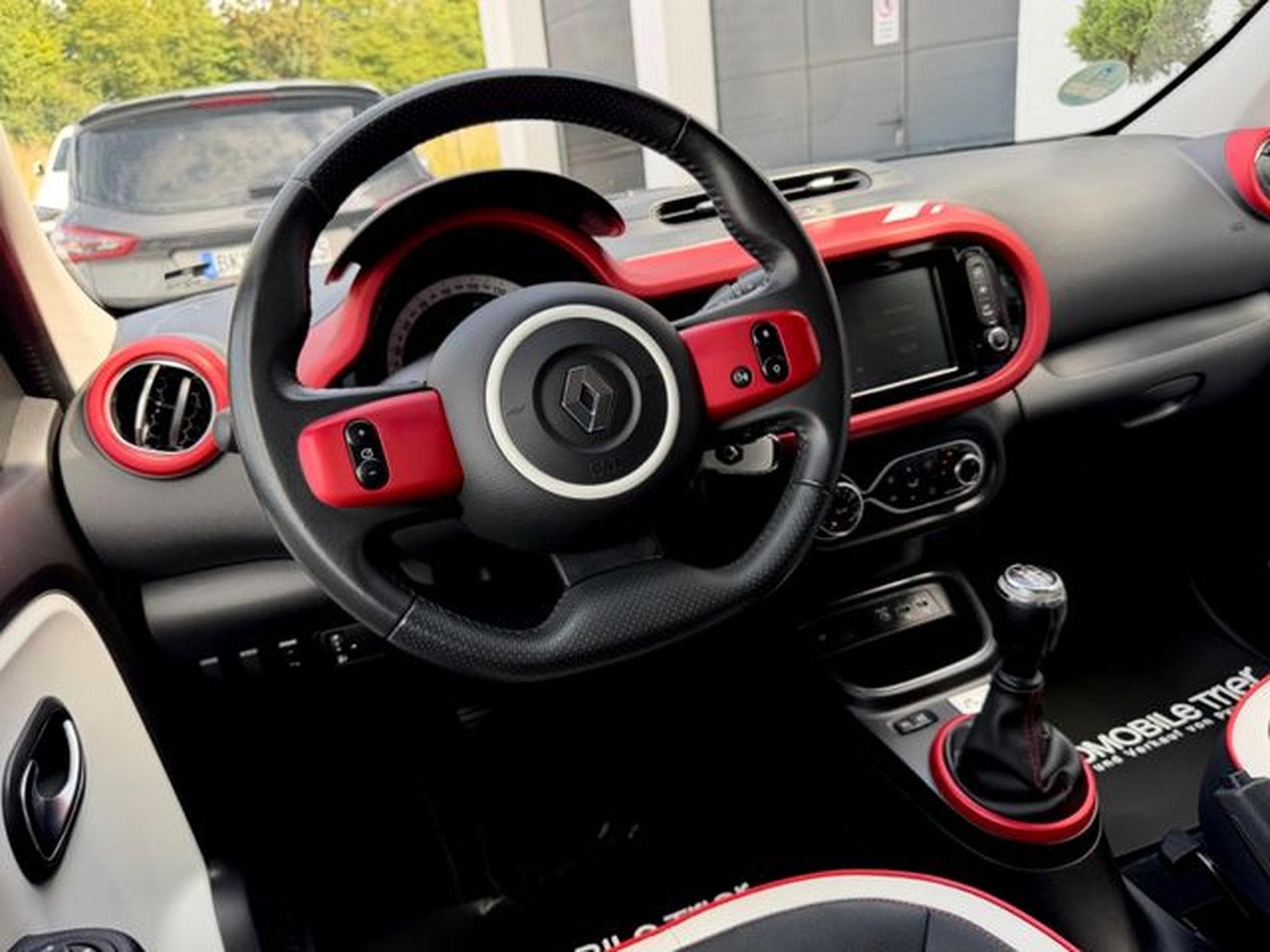 Renault Twingo Twingo Le Coq Sportif /SERVICE/TÜV/GARANTIE/ (2019) - Photo 10