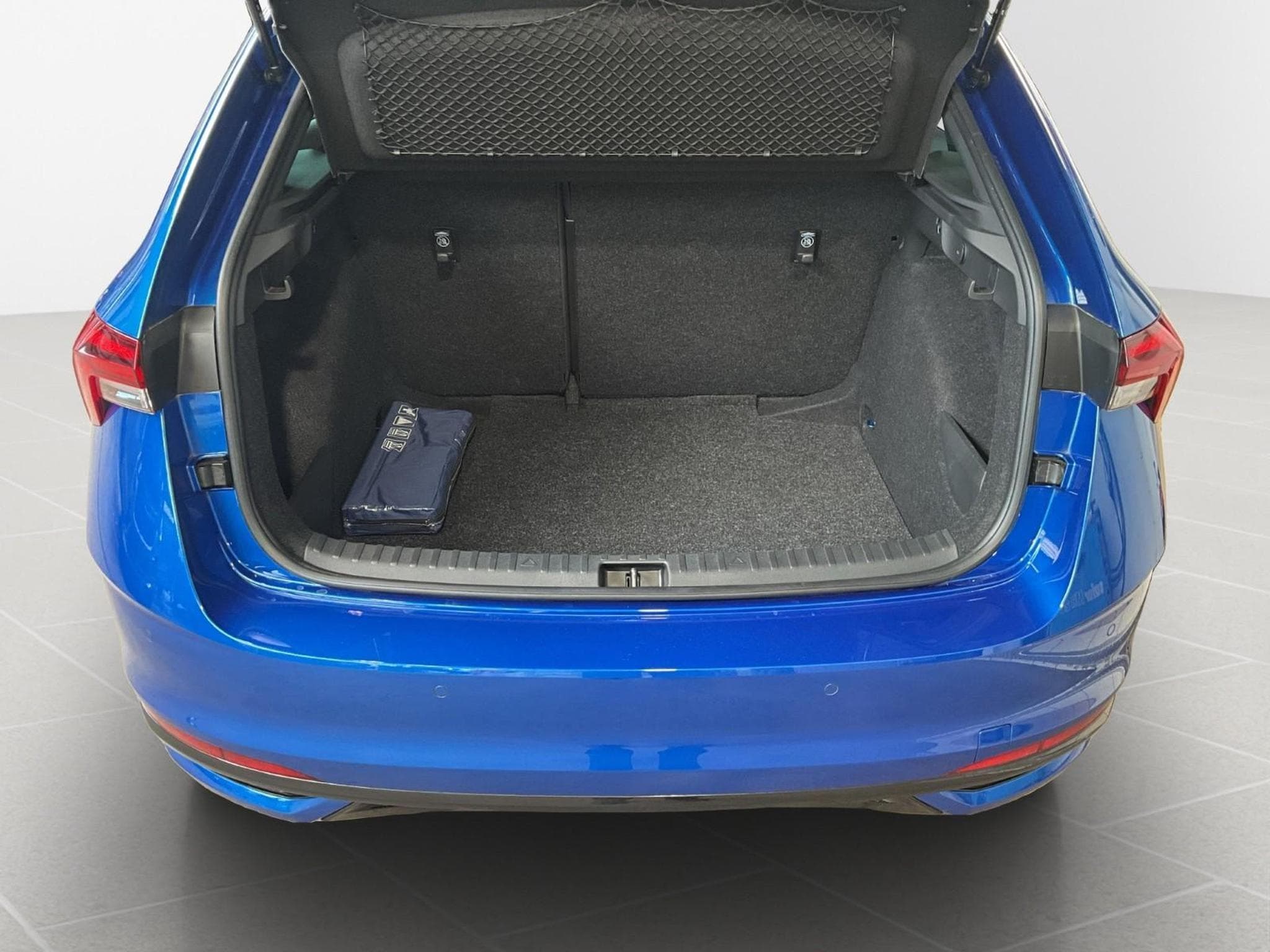 Skoda Scala Monte-Carlo+Led+Pano+Navi+DAB (2025) - Photo 17