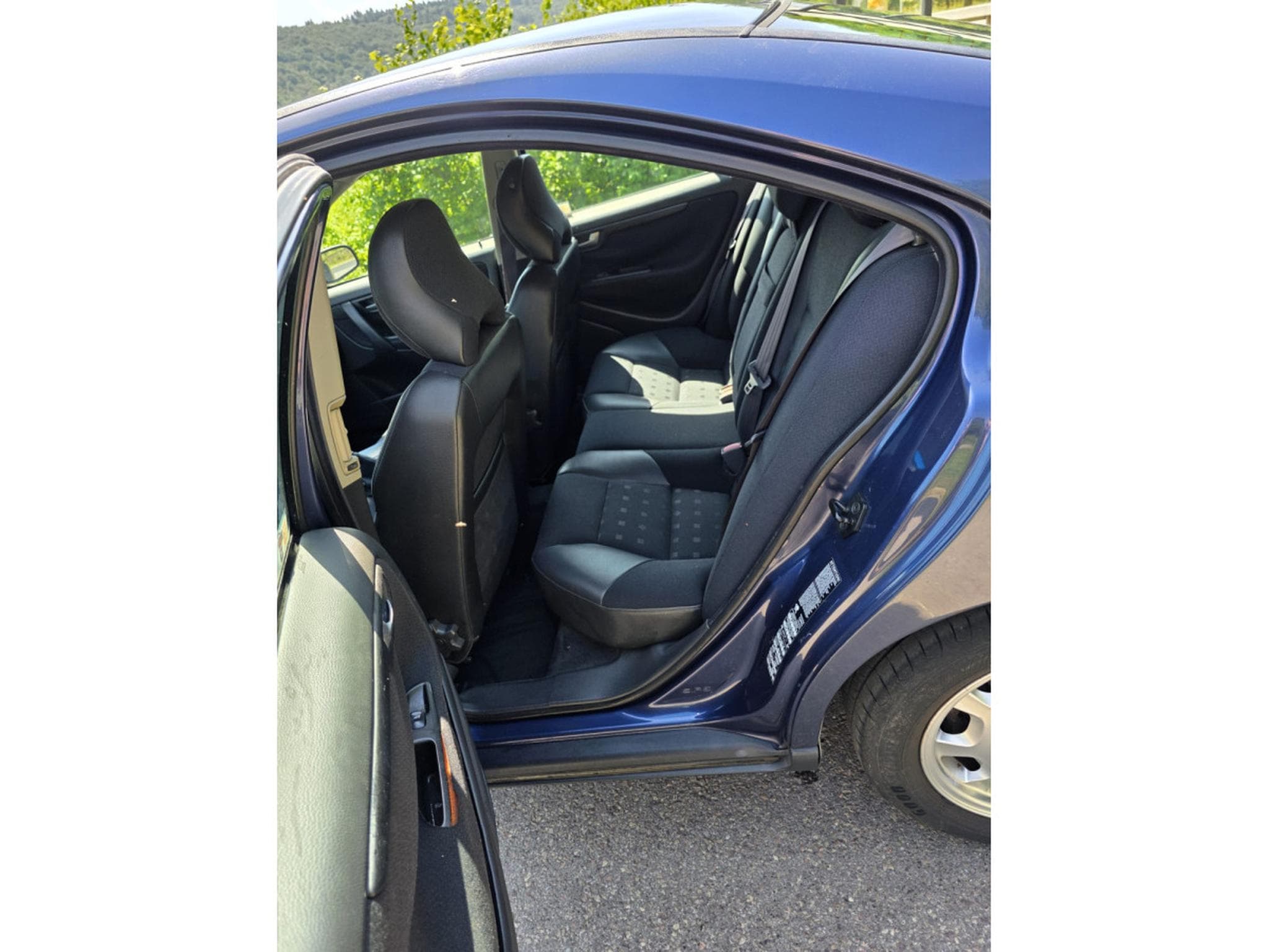 Volvo S60 2.4 Aut (2003) - Photo 6