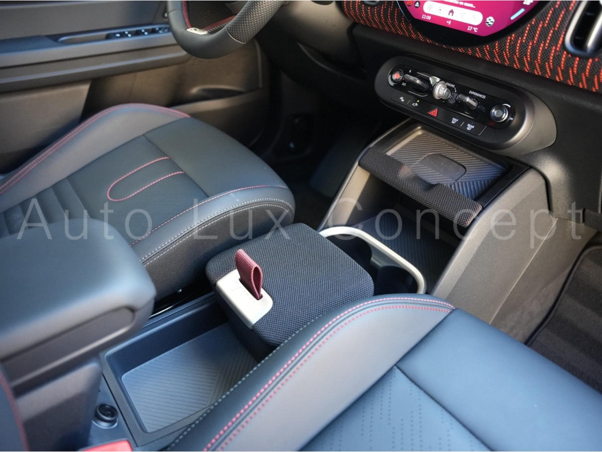 Mini Countryman John Cooper Works ALL4 (2024) - Foto 23