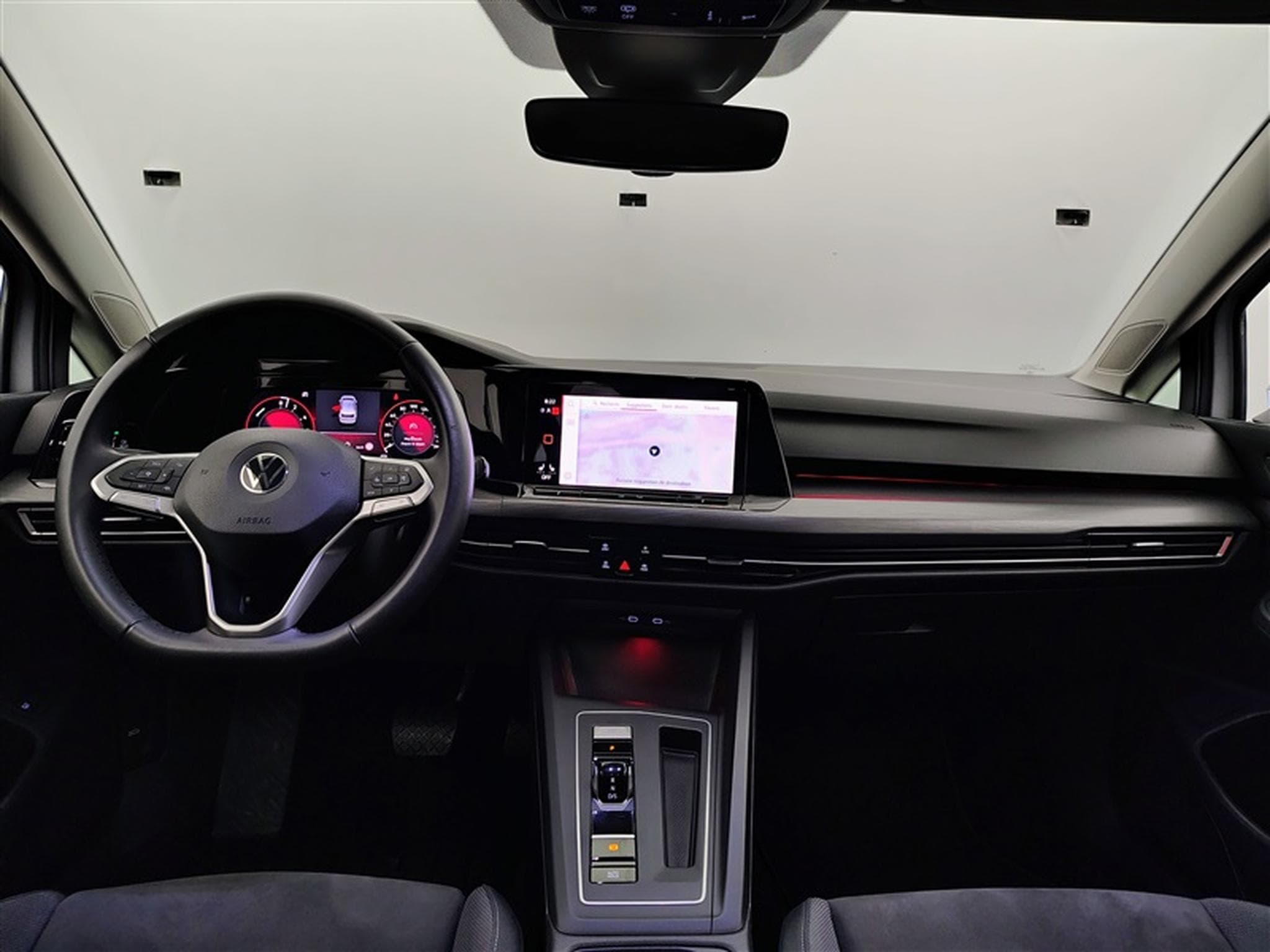 VW Golf 1.4 eHybrid Style DSG  Navi / Led / PDC (2021) - Foto 8