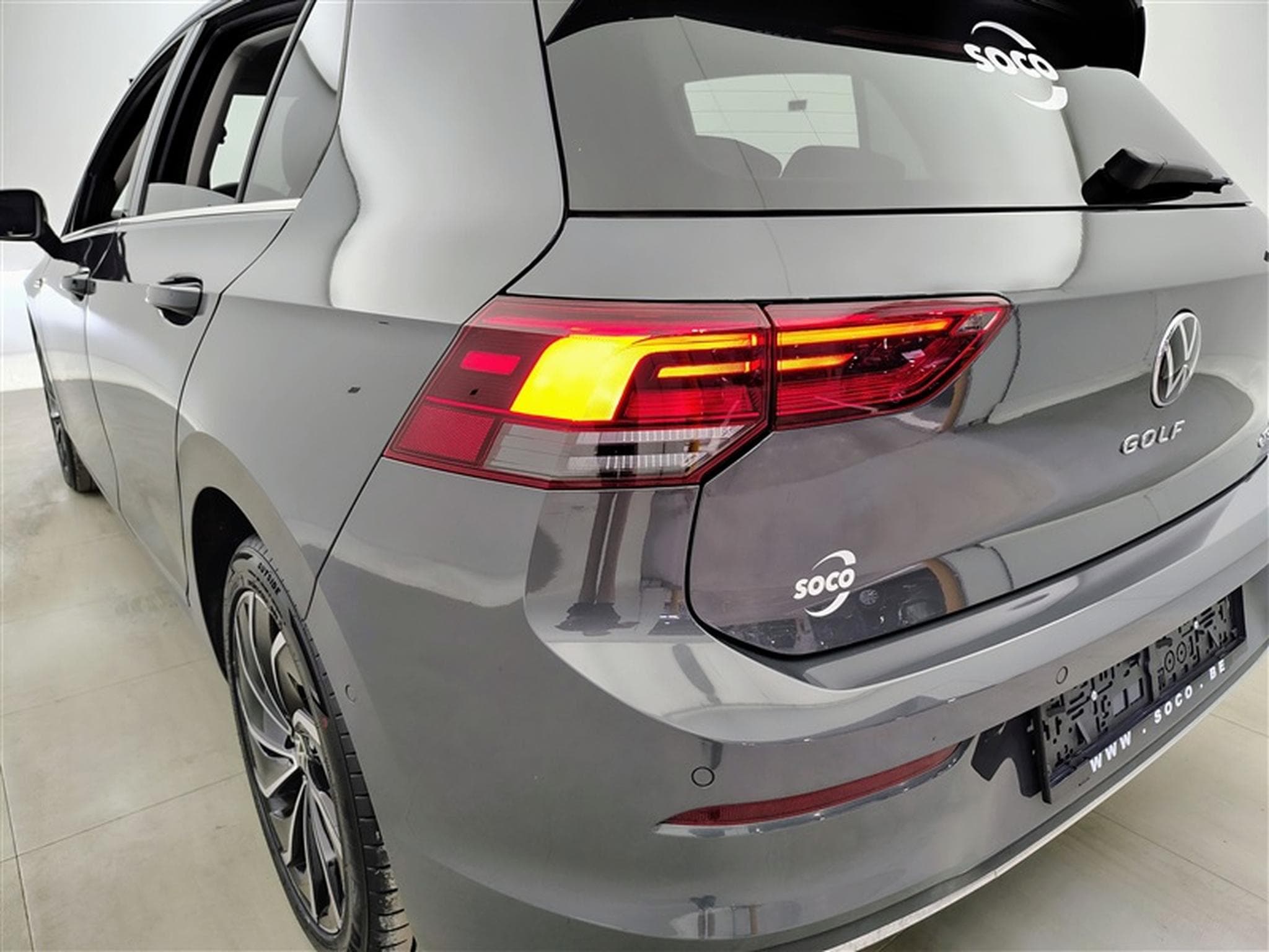 VW Golf 1.5 eTSI 150cv DSG Active (2023) - Photo 16