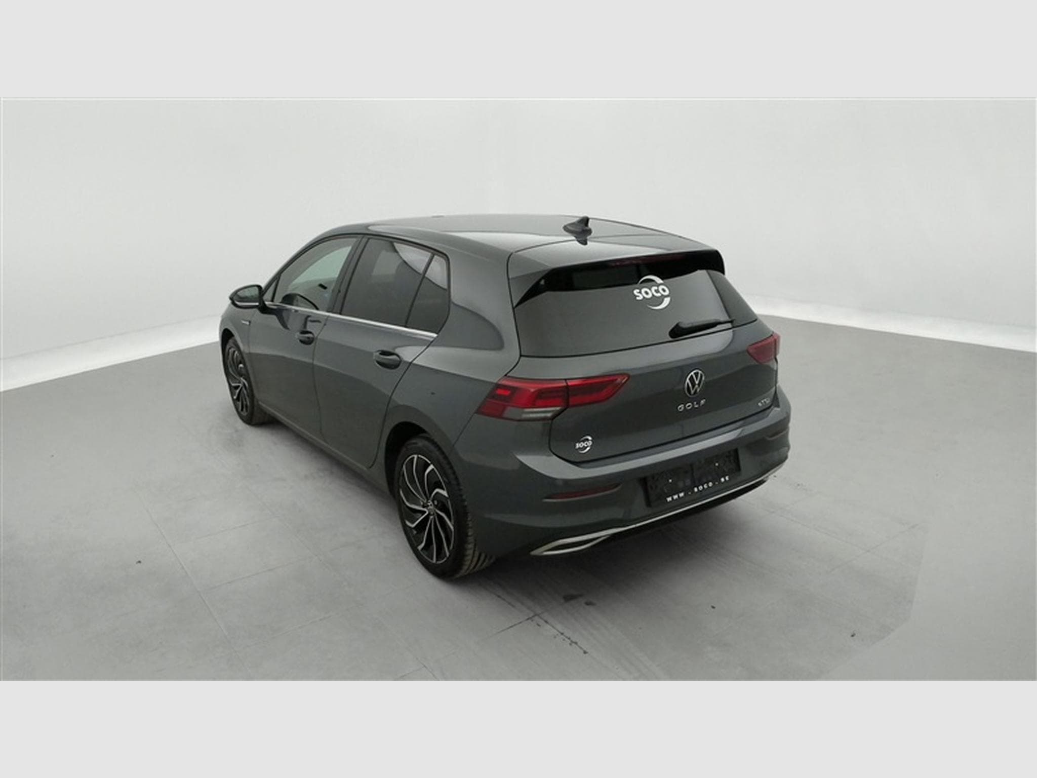 VW Golf 1.5 eTSI 150cv DSG Active (2023) - Photo 2