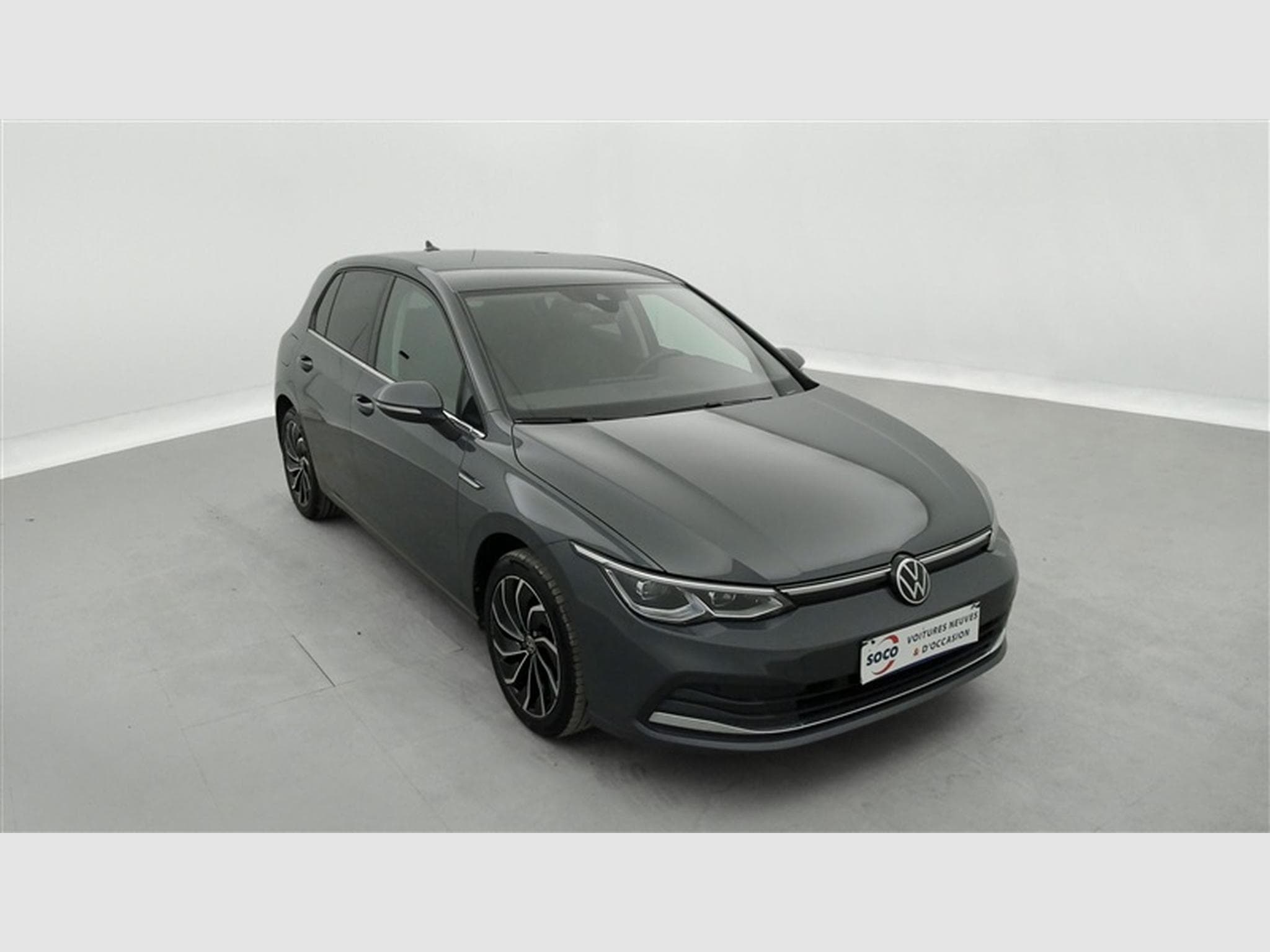 VW Golf 1.5 eTSI 150cv DSG Active (2023) - Photo 22
