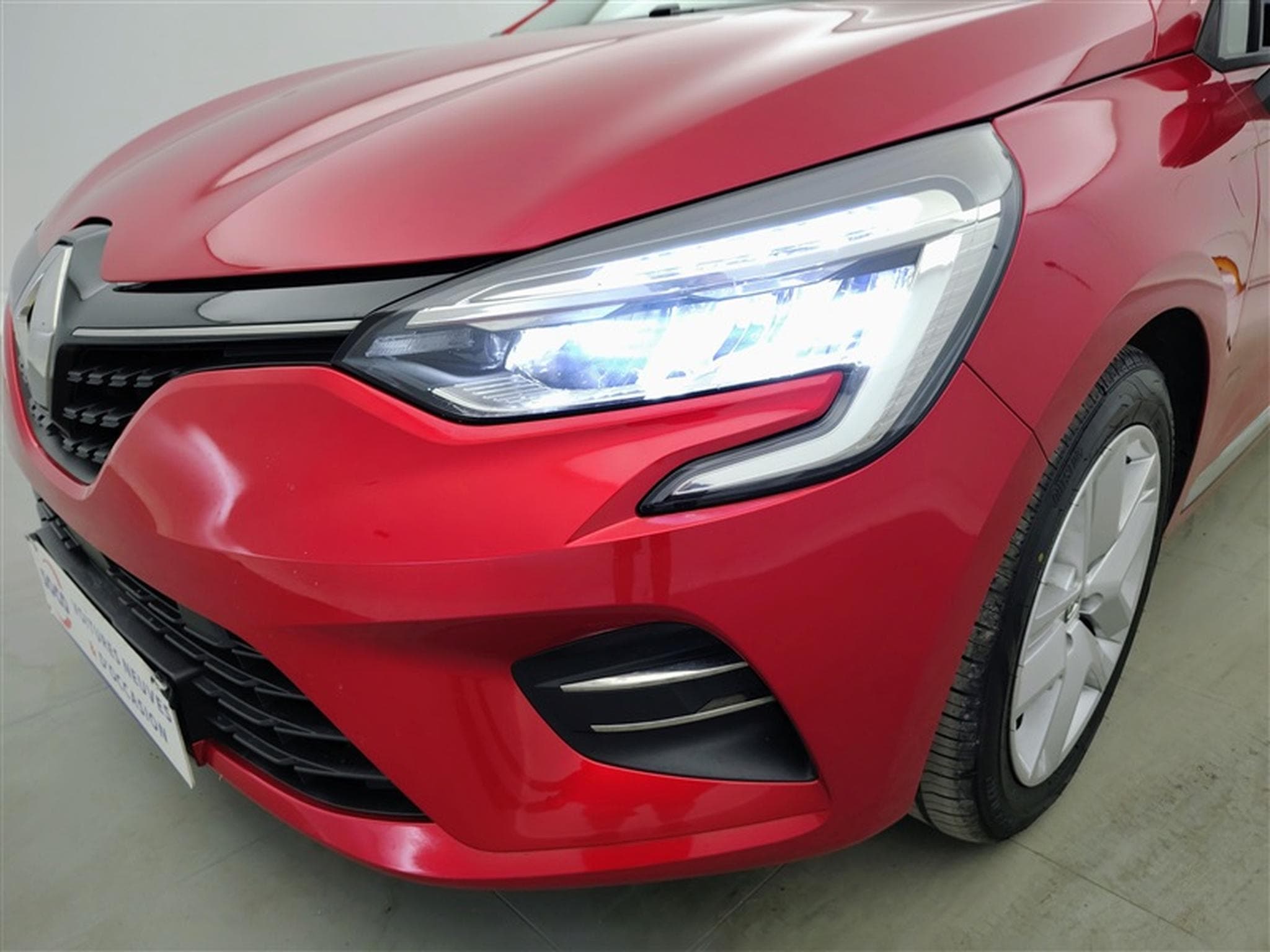 Renault Clio 1.0 TCe Intens (2020) - Photo 15