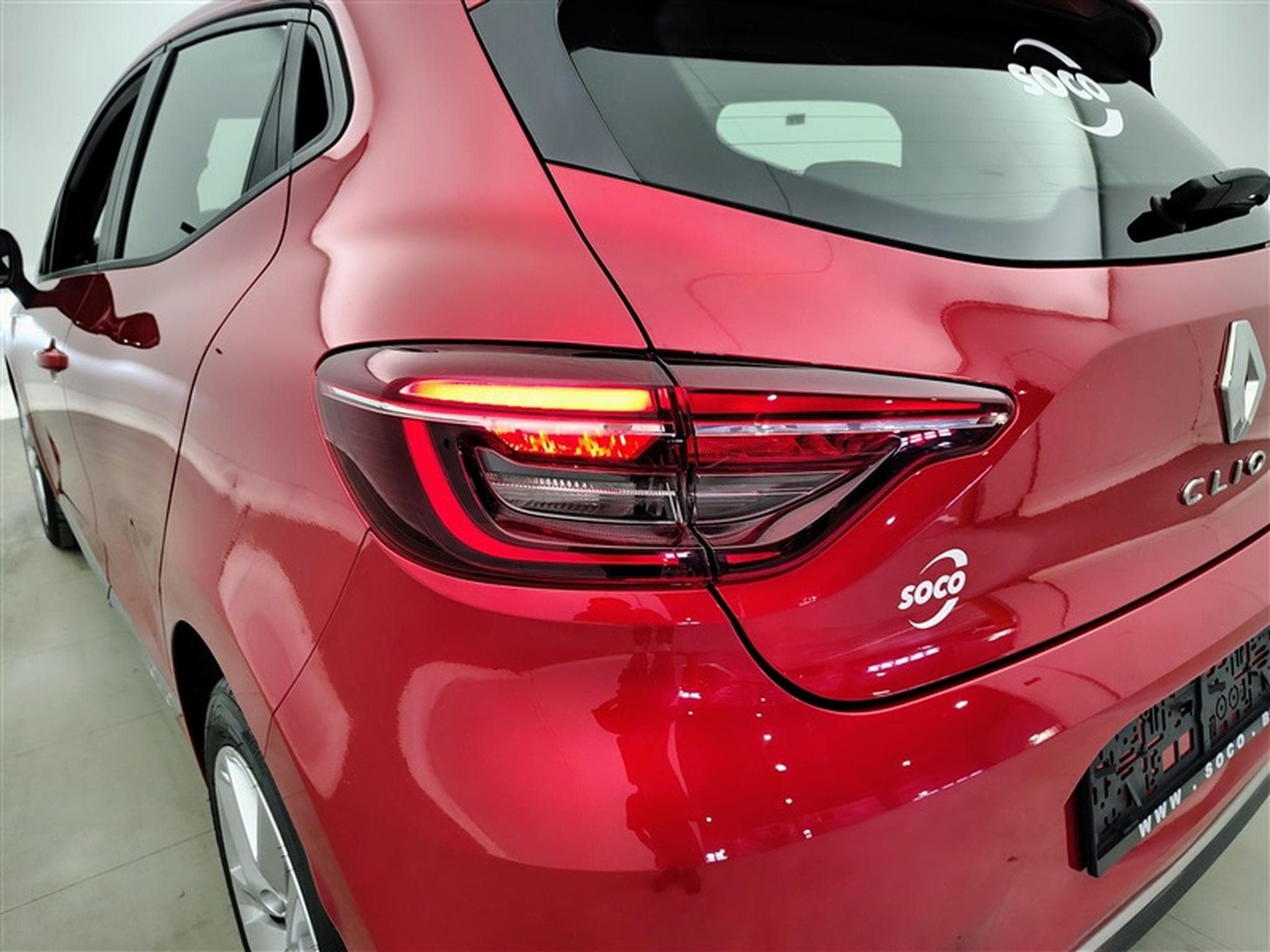 Renault Clio 1.0 TCe Intens (2020) - Photo 16