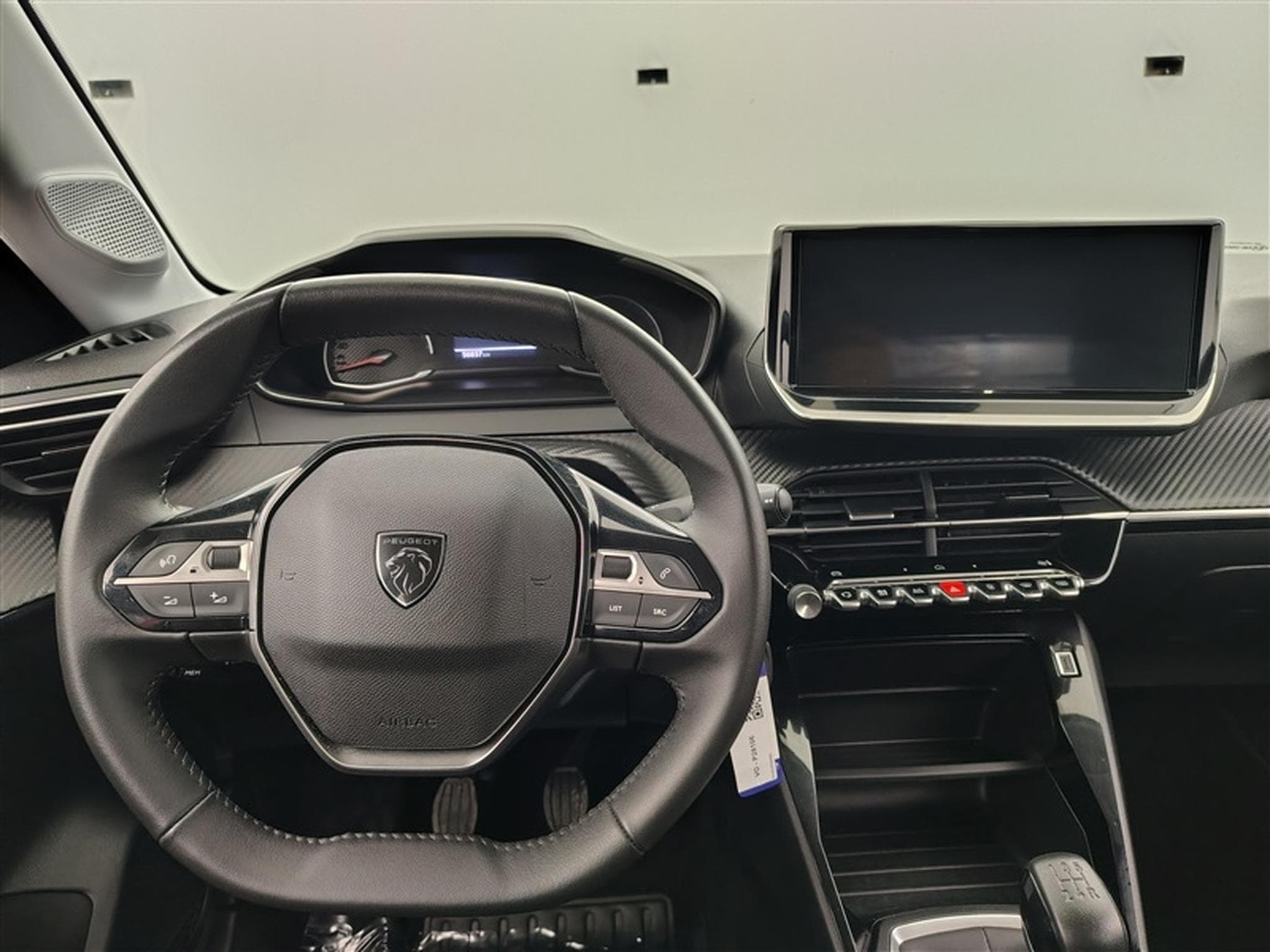 Peugeot 208 1.2i PureTech Active CARPLAY / PDC (2024) - Photo 9