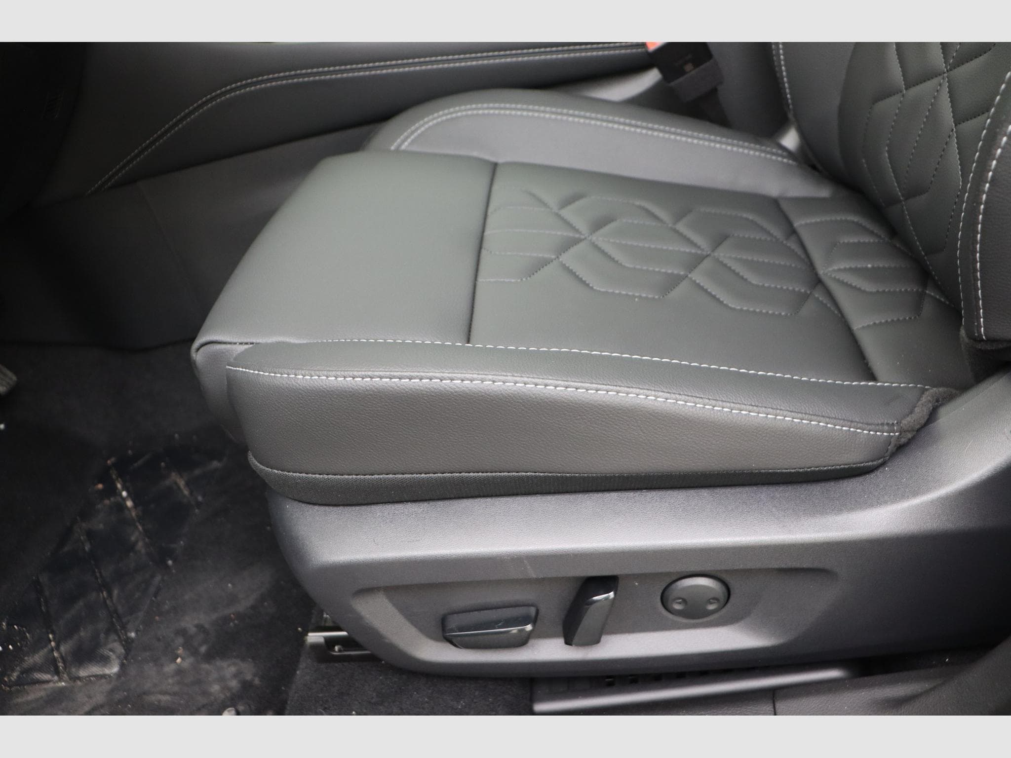 Nissan Qashqai Tekna + BOSE (2026) - Photo 14