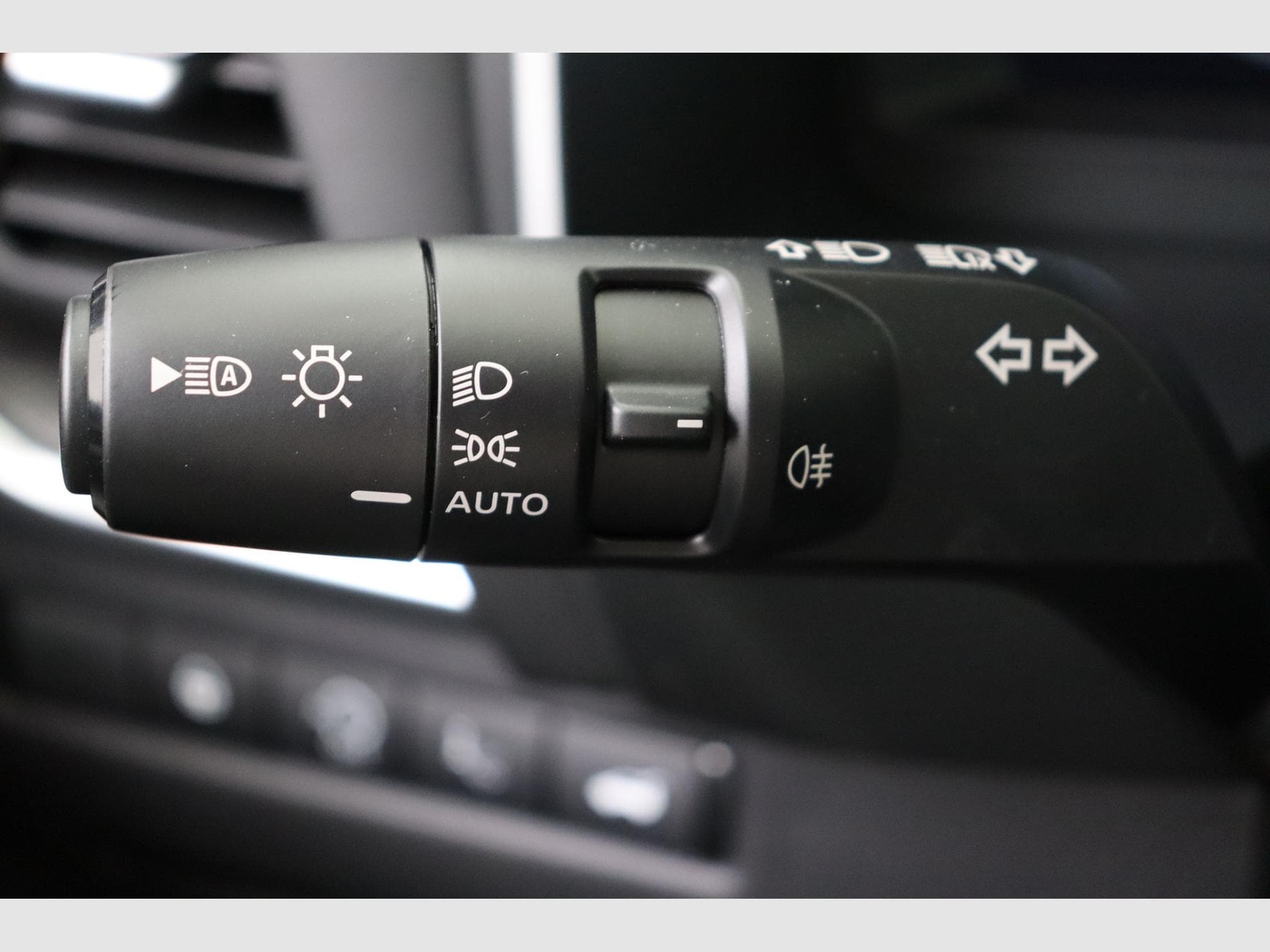 Nissan Qashqai Tekna + BOSE (2026) - Photo 18