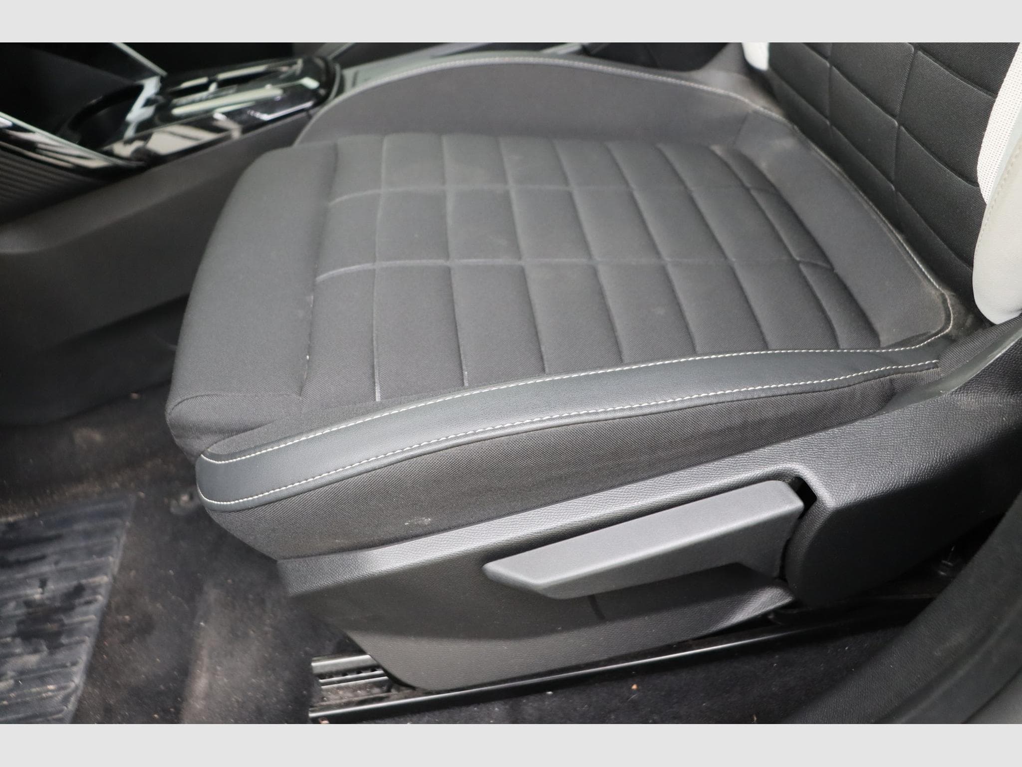 Citroen E-C3 MAX (2025) - Photo 14
