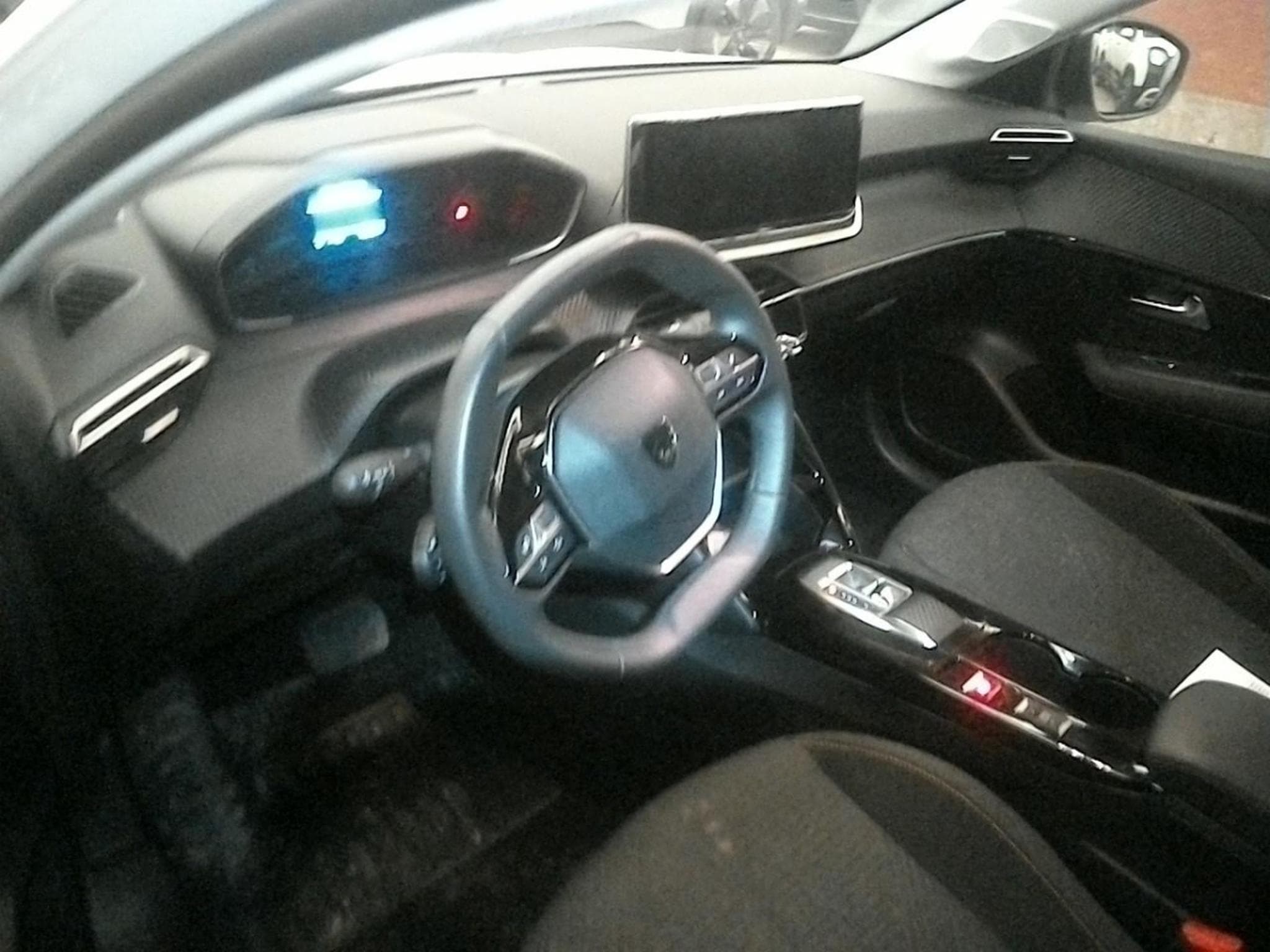 Peugeot 208 Style (2025) - Photo 6
