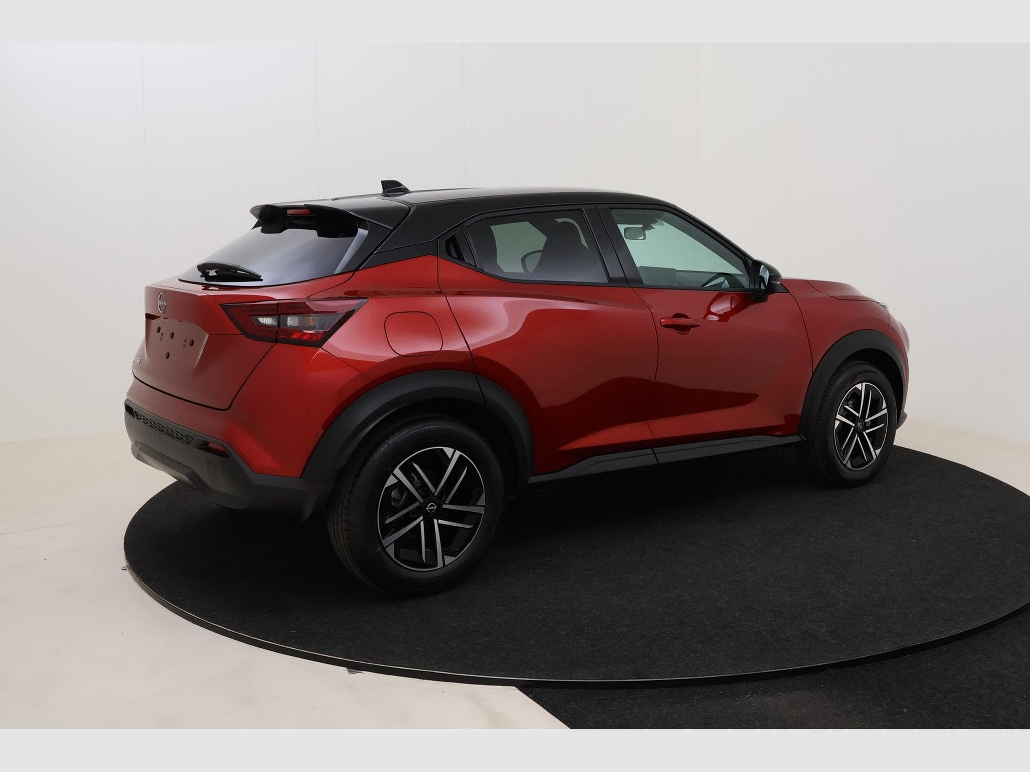 Nissan Juke N-Connecta / Cold Pack / 2Tone / (MY25) (2026) - Photo 5