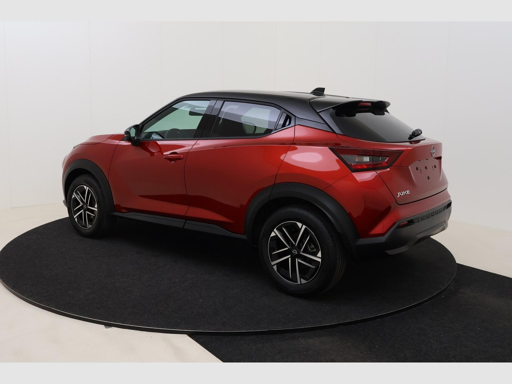 Nissan Juke N-Connecta / Cold Pack / 2Tone / (MY25) (2026) - Photo 8