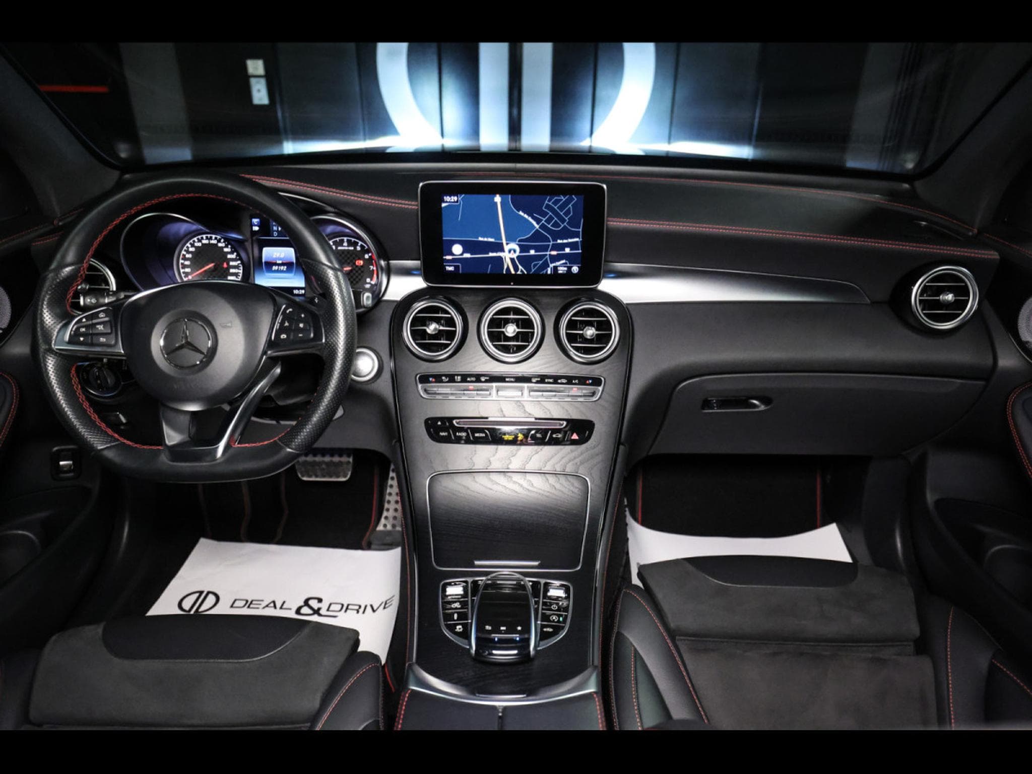 Mercedes GLC 43 AMG 4MATIC BVM9 – PACK NIGHT - CAVANSITBLAU MEATALLIC (2018) - Photo 14