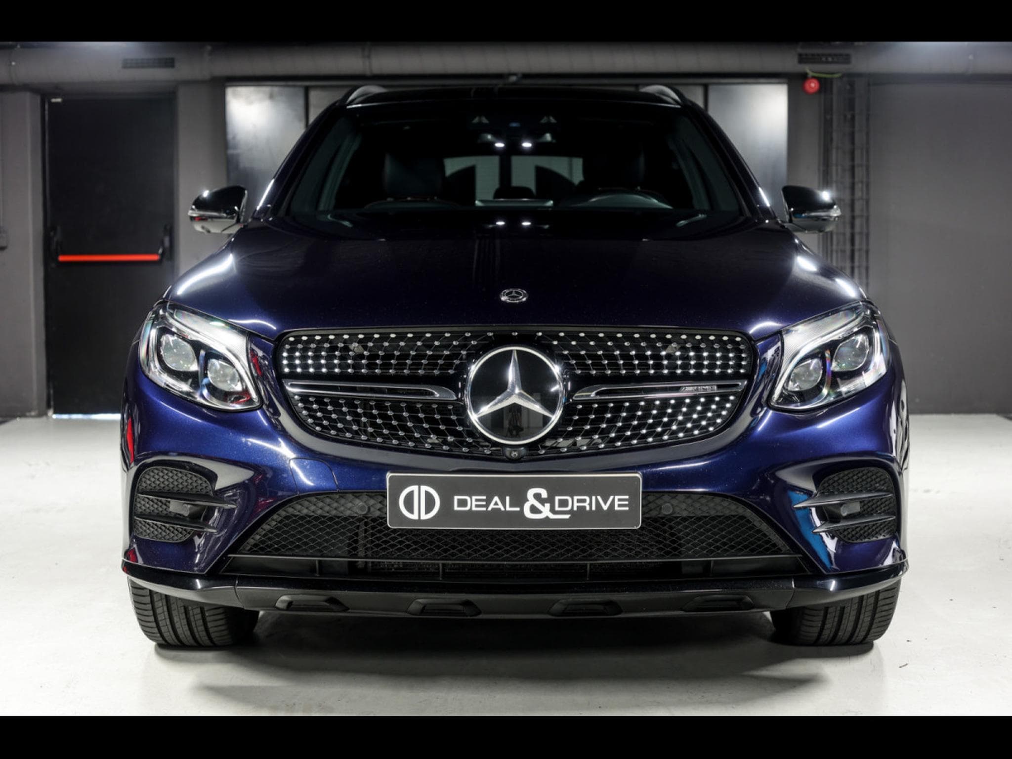 Mercedes GLC 43 AMG 4MATIC BVM9 – PACK NIGHT - CAVANSITBLAU MEATALLIC (2018) - Photo 5
